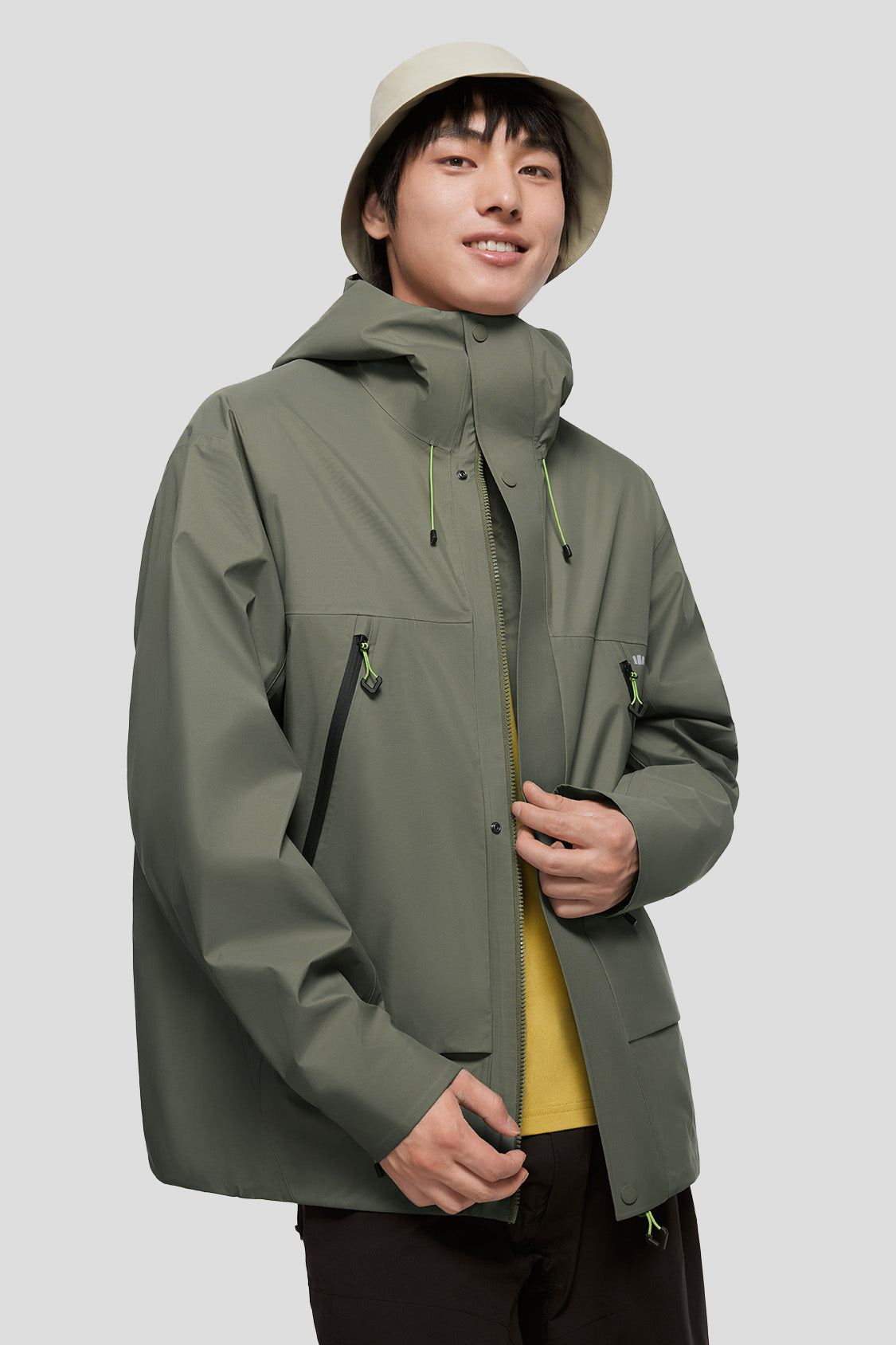 ThermaGuard Men's 3-in-1 Waterproof Windproof Insulated Jacket - Lightweight Winter Coat for Hiking, Camping & Outdoor Activities