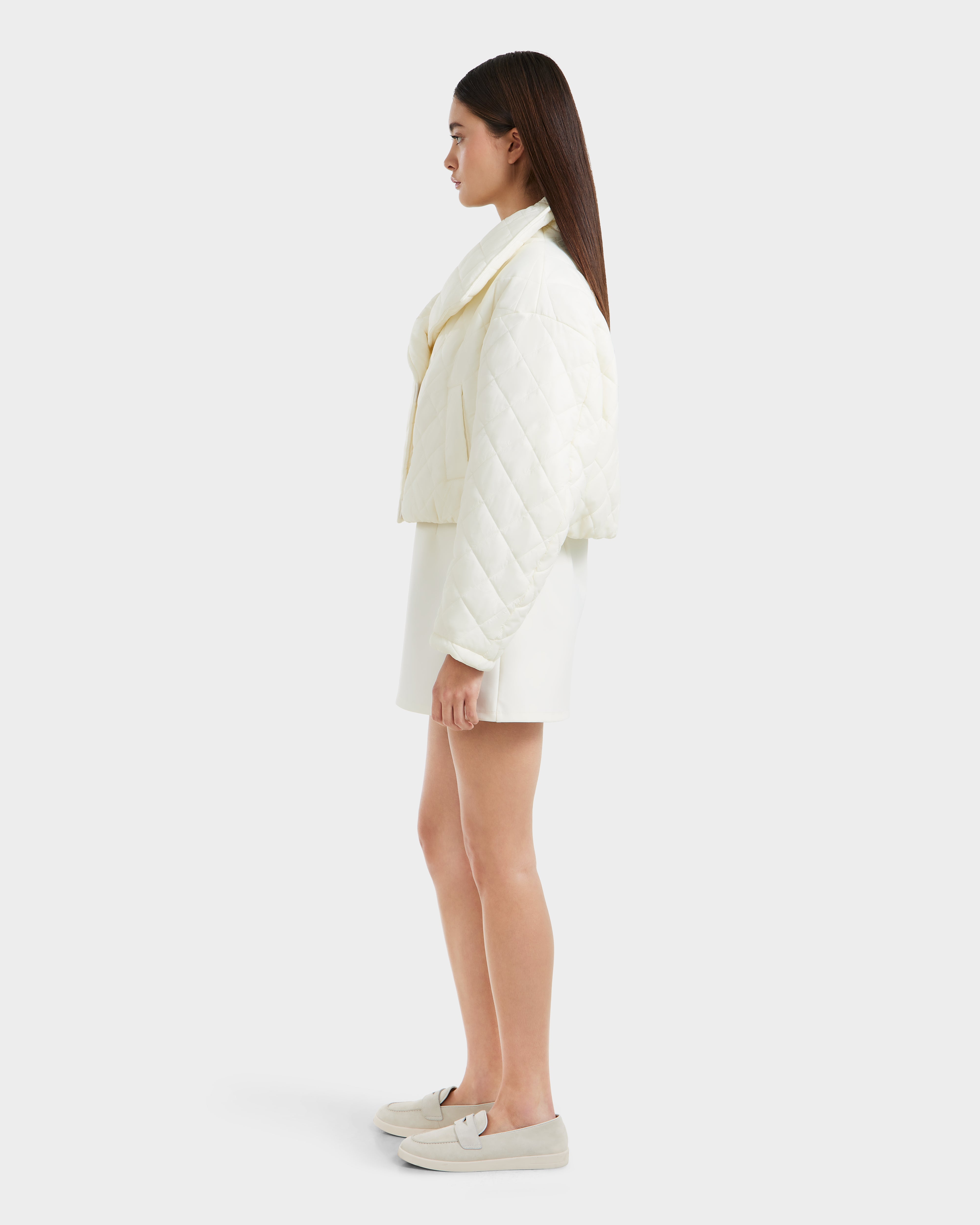 Icelandic Wool Sweater for Women - Warm & Cozy Handmade Knitwear - Perfect for Winter & Outdoor Adventures
