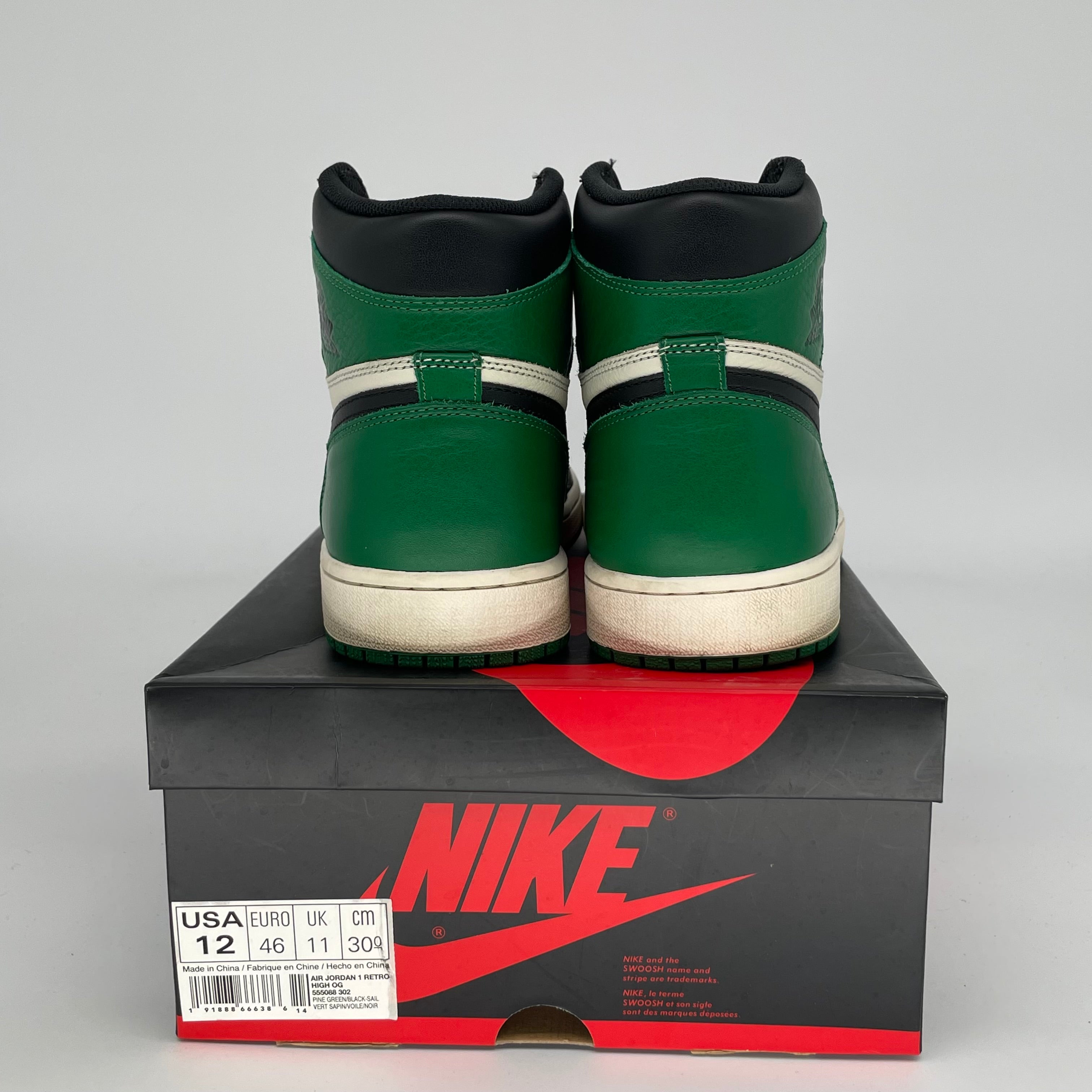 AIR JORDAN 1 Retro High OG Pine Green Men's Basketball Shoes Size 12 (555088-302) - Perfect for Sneaker Collectors & Streetwear Fashion