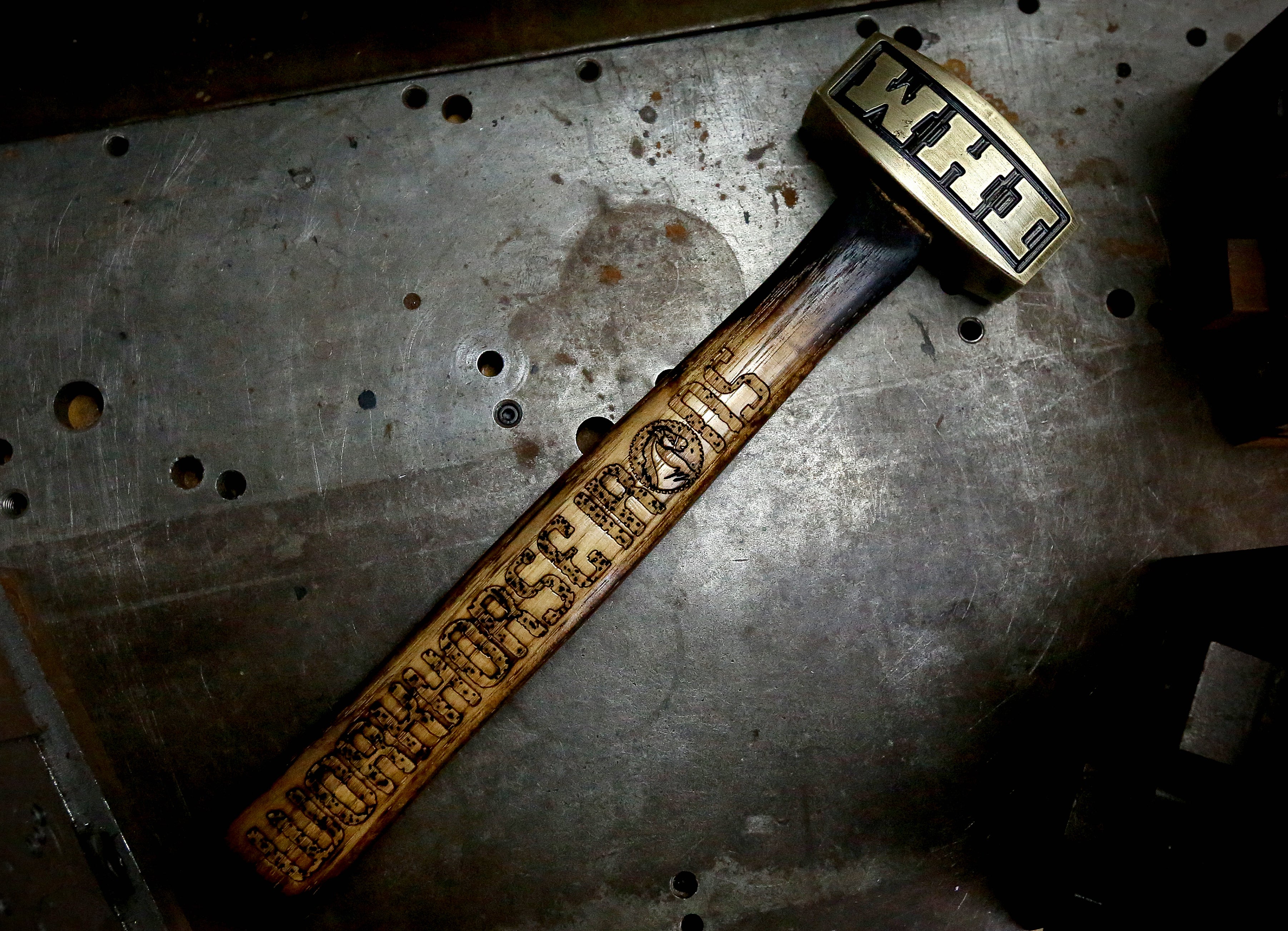 2 lb Brass Hammer - Heavy Duty Hand Tool for Woodworking, Metalworking & DIY Projects - Perfect for Carpentry, Construction & Home Repairs