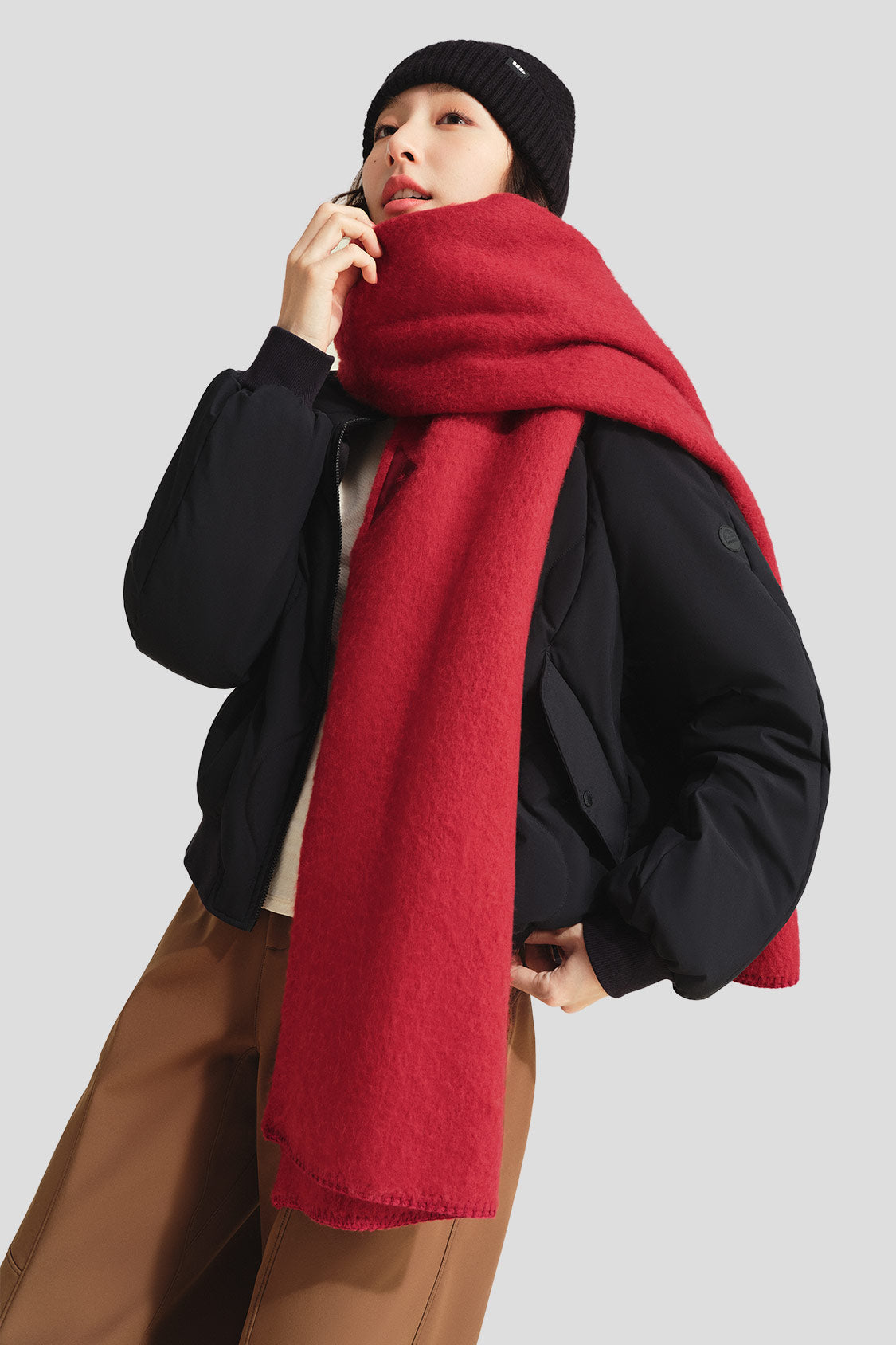 CozyWrap Women's Ultra Soft Insulated Shawl Scarf - Warm Winter Wrap for Outdoor Activities, Travel & Office Wear