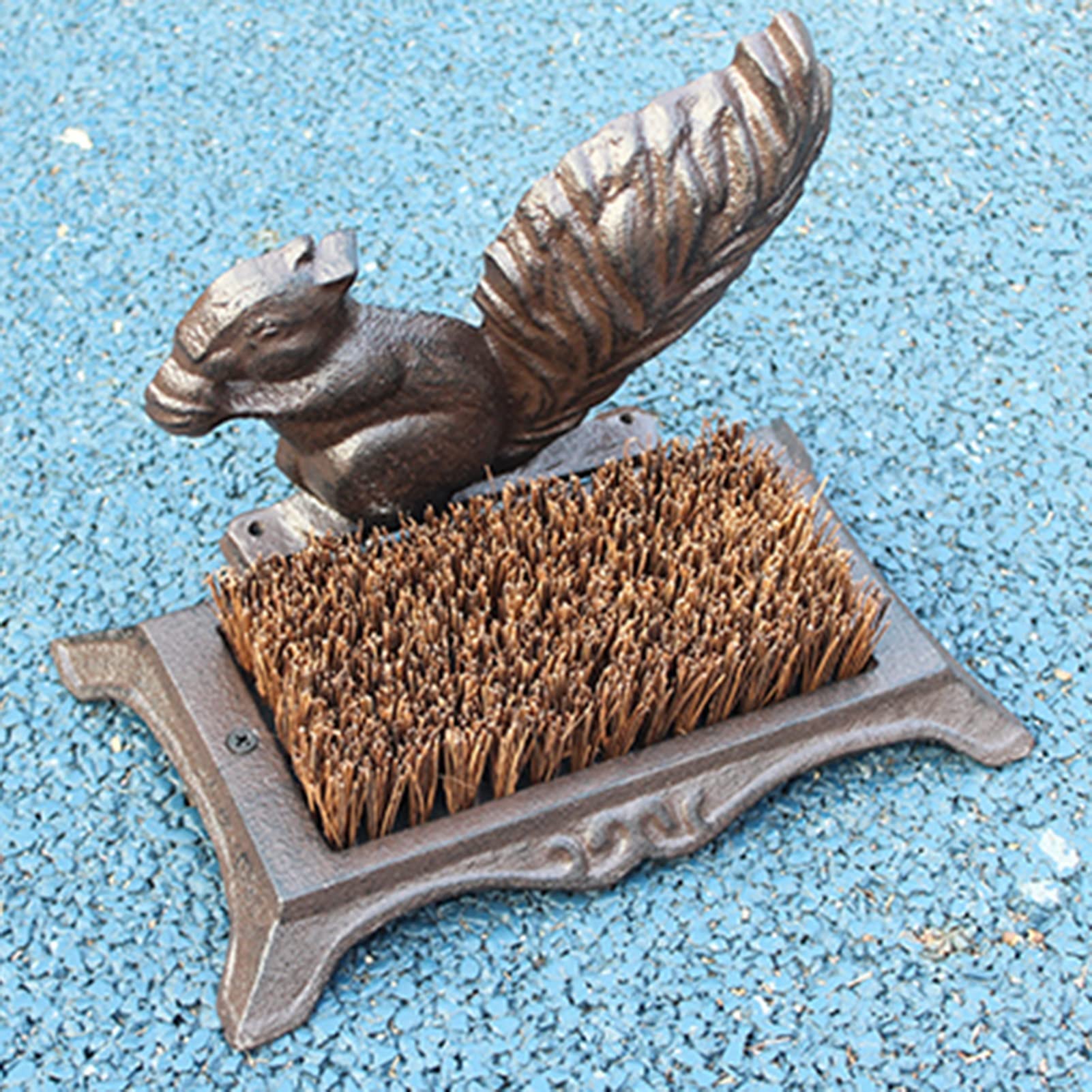 YLLFF Cast Iron Shoe Brush with Squirrel Pattern - Brown Coir Bristle Boot Scraper for Outdoor Shoes - Durable Coconut Fiber Brush for Home, Garden & Patio Cleaning - Perfect for Muddy Boots, Hiking Gear and Outdoor Equipment Maintenance