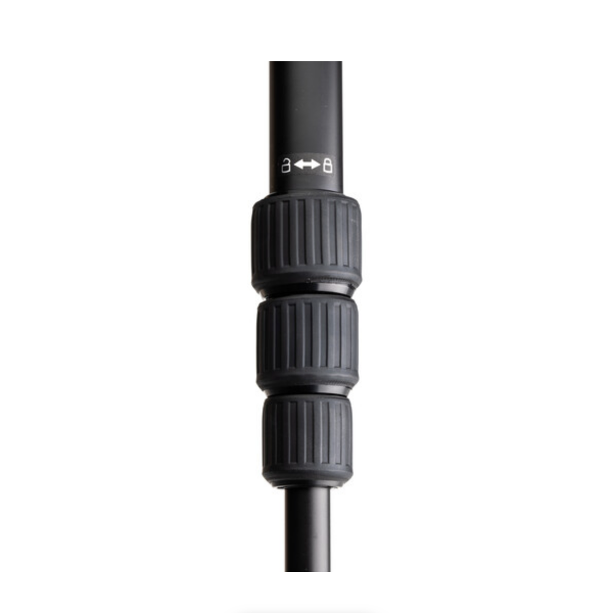 Benro Aero 2 PRO Aluminum Travel Video Tripod with Twist Locks - Lightweight Compact Tripod for DSLR Cameras | Perfect for Travel, Vlogging & Outdoor Photography