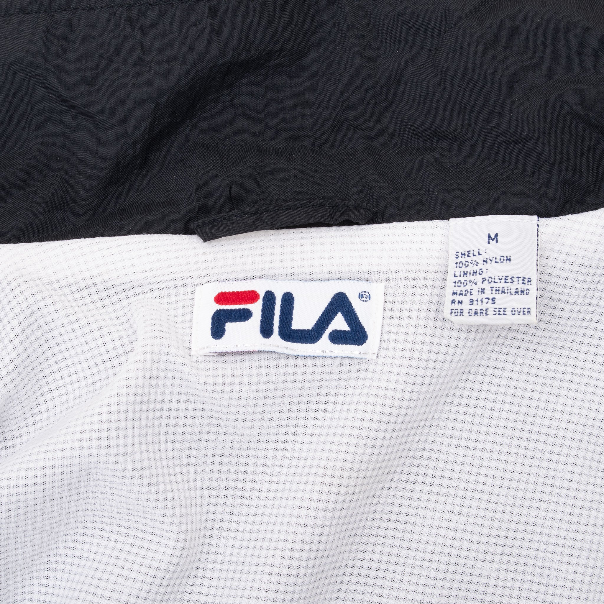 Vintage Fila Black Windbreaker Jacket 1990s Medium - Retro 90s Sportswear for Running, Hiking & Casual Streetwear