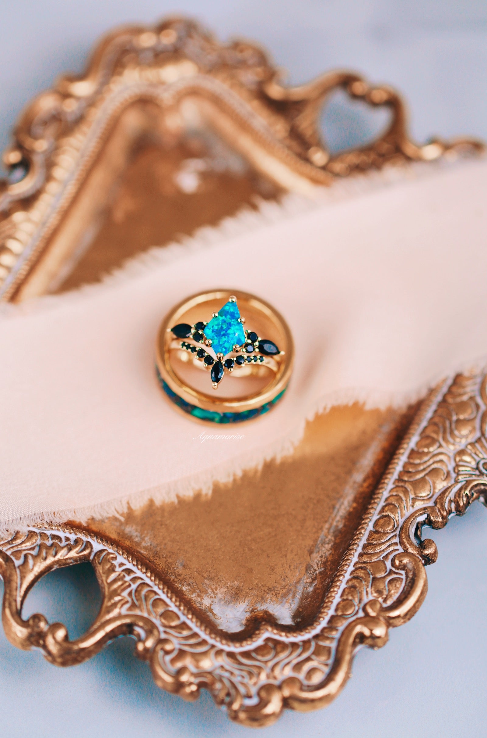 Skye Kite™ Blue Fire Opal Meteorite Starry Night Couple Rings - Matching Wedding Bands for Him & Her - Perfect for Anniversaries, Engagements & Romantic Gifts