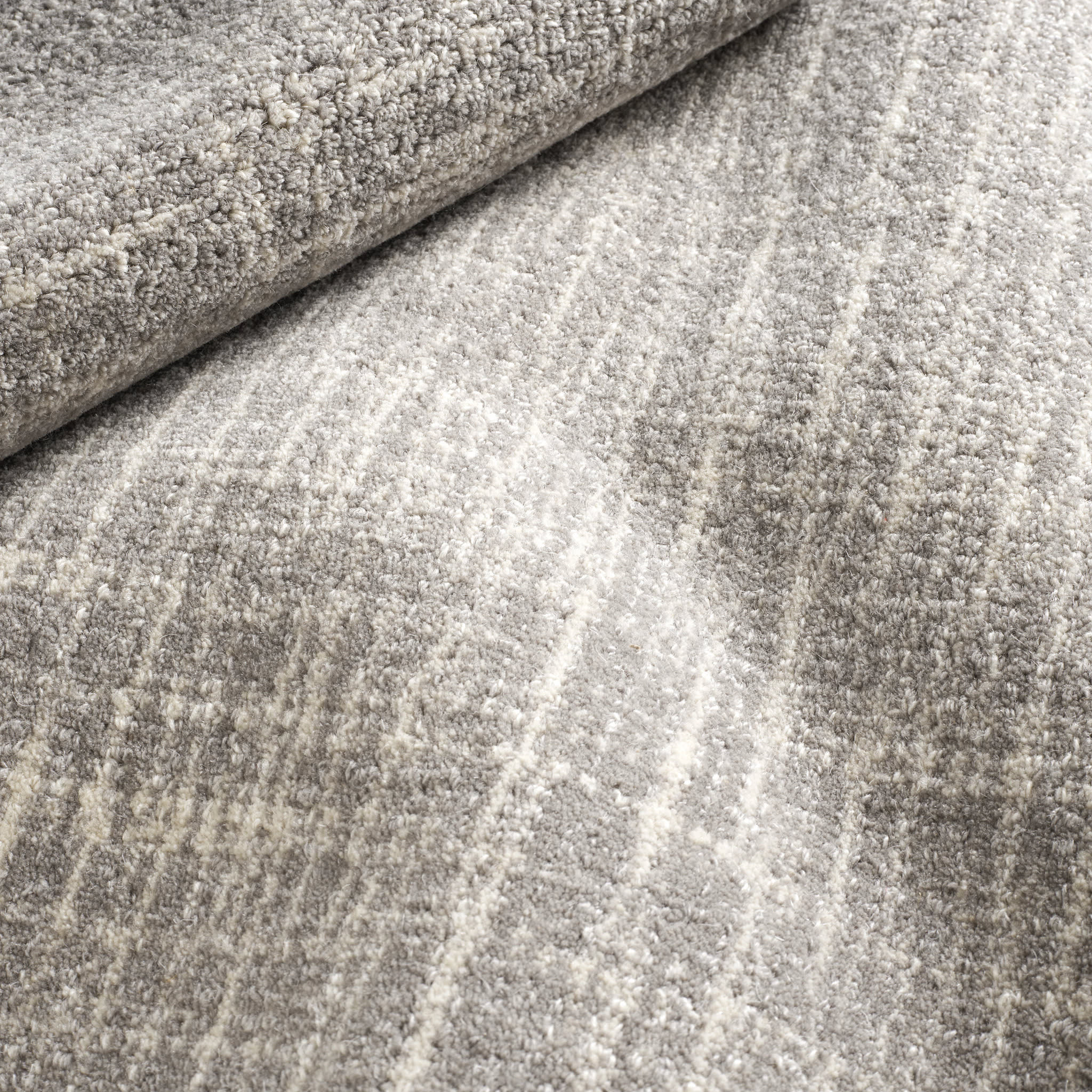 Premium Crosshatch Hand-Hooked Wool Area Rug in Dove Grey - Soft & Durable for Living Room, Bedroom, or Nursery Decor