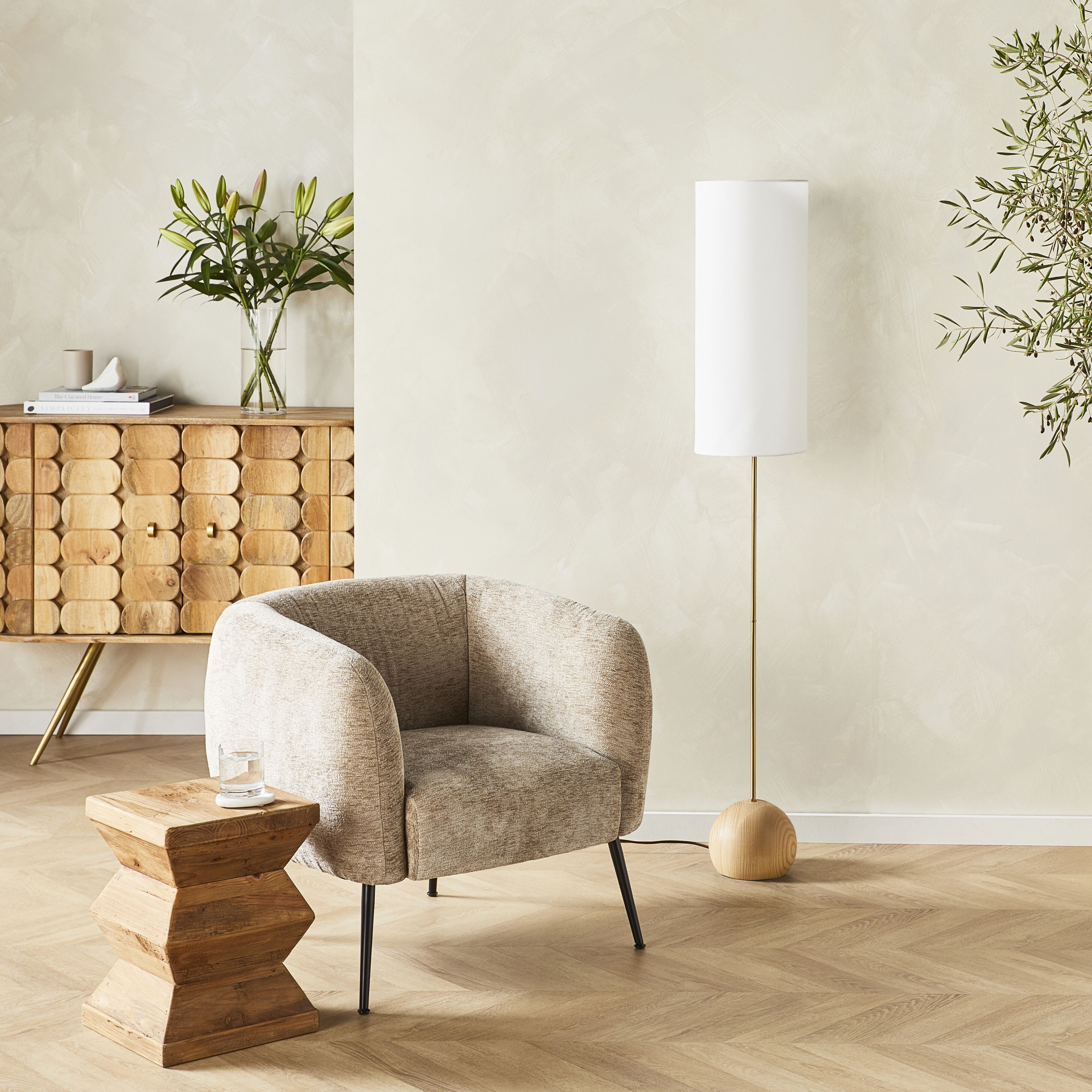 Alma Natural Wood Floor Lamp - 25x153cm Modern Standing Light for Living Room, Bedroom & Office - Warm Ambient Lighting for Home Decor