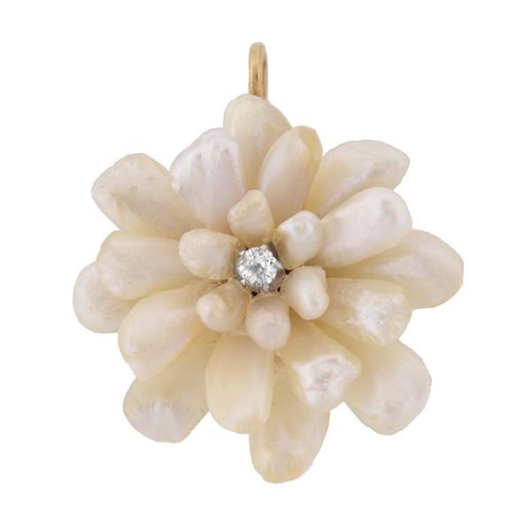 Victorian Style 14K Gold Mississippi River Pearl Floral Brooch Pin & Pendant Jewelry - Perfect for Weddings, Vintage Outfits & Special Occasions
