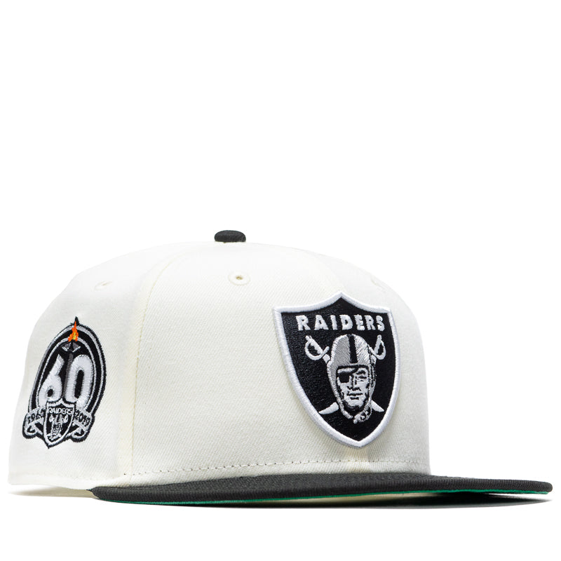 New Era x Politics Las Vegas Raiders 59FIFTY Fitted Hat - Chrome/Black - Official NFL Snapback for Men & Women - Perfect for Game Day, Tailgating & Streetwear Fashion