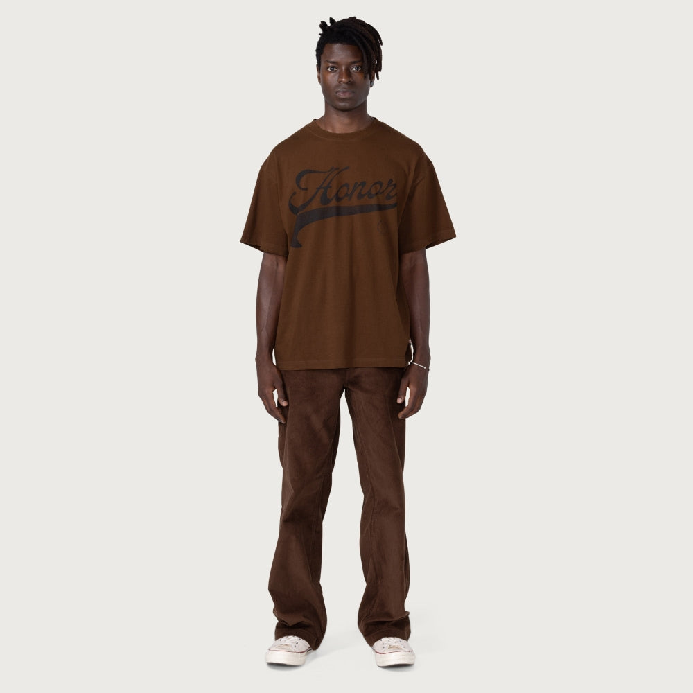 HONOR THE GIFT Holiday Script Short Sleeve T-Shirt Brown - Casual Wear for Summer & Gift Giving Occasions