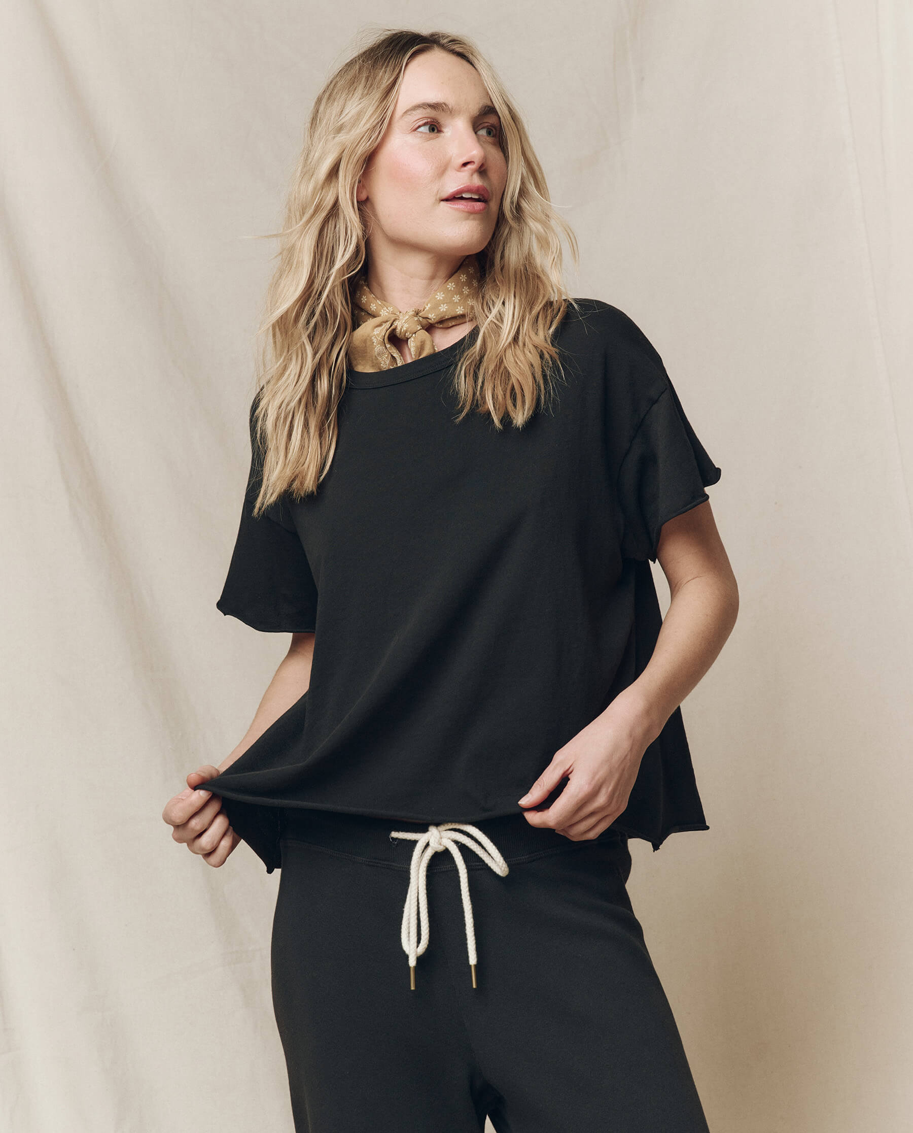 Almost Black Solid Crop Tee - Women's Casual Short Sleeve T-Shirt for Summer Outfits & Streetwear Fashion