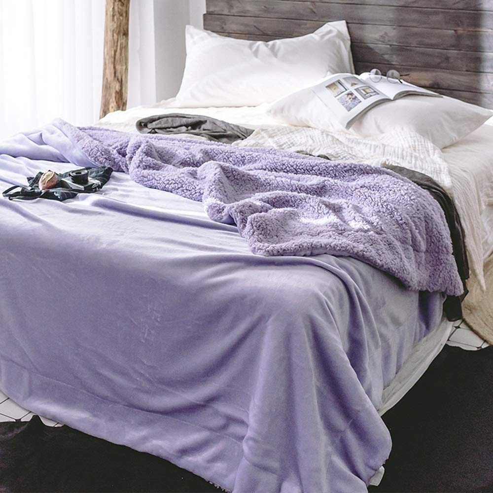 Super Soft Plush Blanket - 200x230cm Luxurious & Washable Fleece Throw - Cozy Bed Warm Blanket Gift for Home, Sofa, Office & Travel - Perfect for Winter Nights, Camping & Relaxation (Color D)