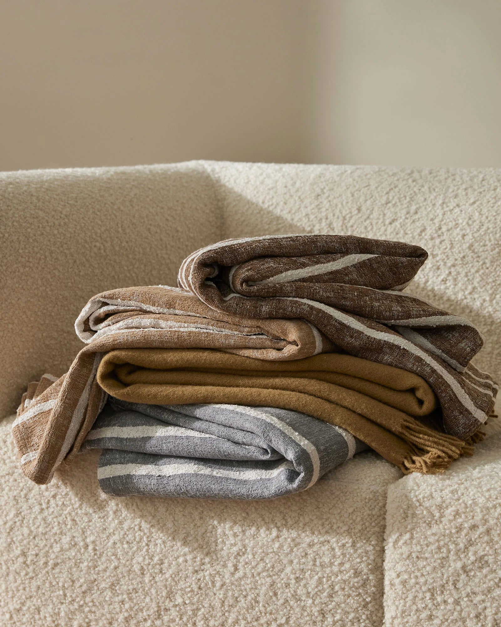Premium Piazza Throw Mineral Blanket - Soft & Cozy for Home, Office, and Outdoor Use - Perfect for Lounging, Camping, and Gifting