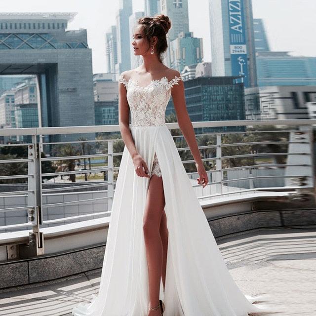 Vintage Boho Lace Wedding Dress with Beach Appliques - Perfect for Beach Weddings, Boho Bridal Gowns, and Vintage-Inspired Ceremonies