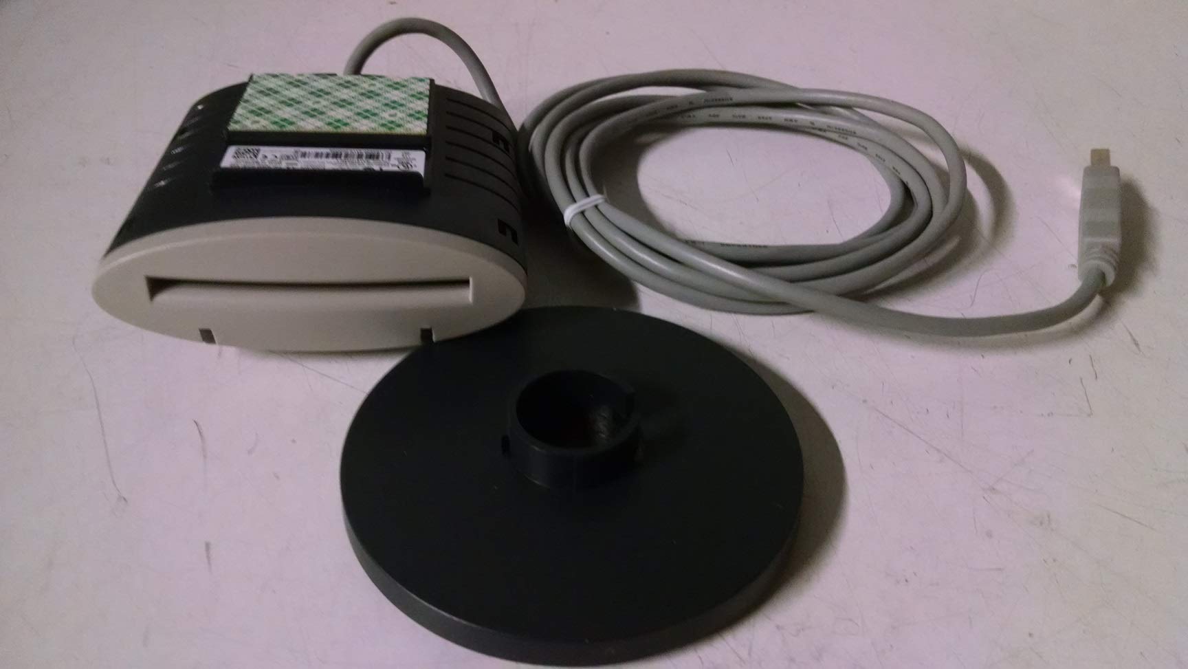HID OMNIKEY 3121 USB Smart Card Reader - Secure Contactless & Contact Smart Card Authentication for Access Control, ID Verification & Computer Login (Windows/Mac Compatible)