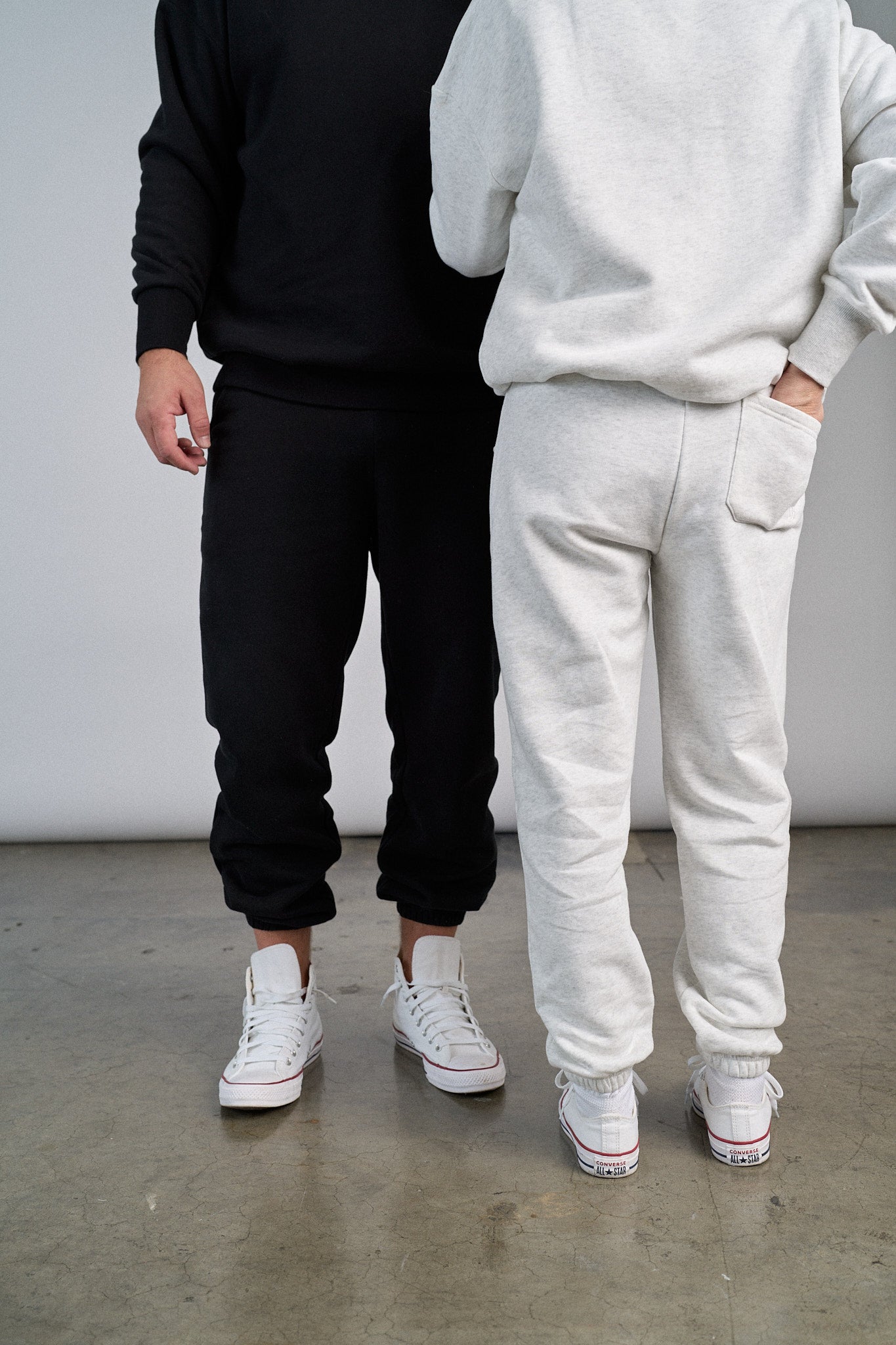 Premium High-Waisted Sweatpants for Women - Light Heather Gray Joggers with Pockets | Comfortable Lounge Pants for Yoga, Running & Casual Wear