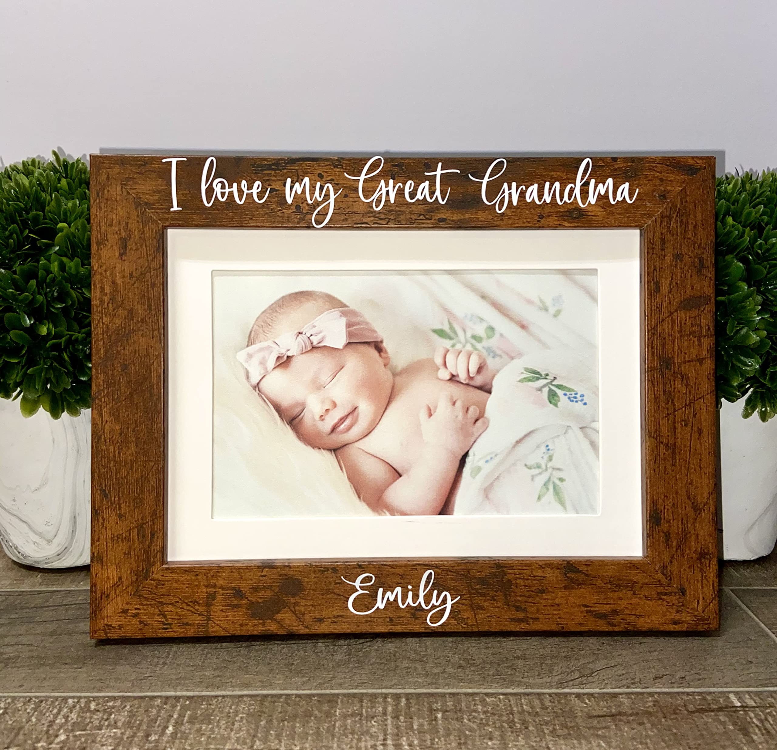 Personalized Picture Frame for Great Grandma - Customizable Birthday Gift for Grandmother - Perfect for Family Photos, Home Decor & Heartwarming Memories