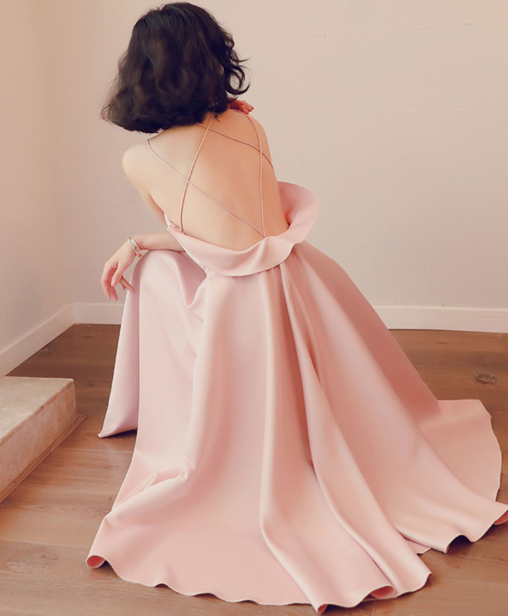 Elegant Pink Satin Backless Short Prom Dress for Homecoming - Perfect for Parties, Dances & Special Occasions