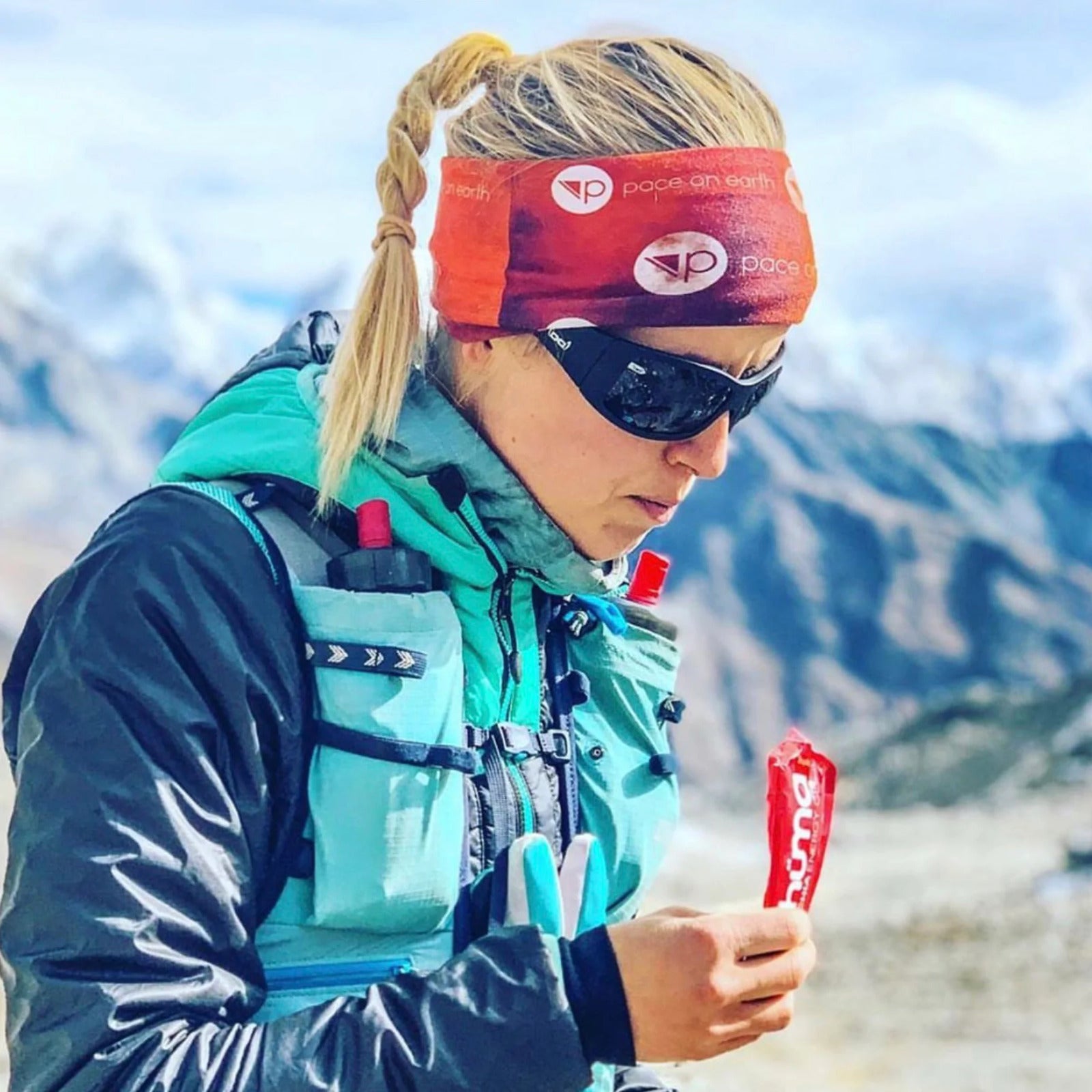 Huma Gel Raspberry Energy Chews - Natural Performance Boost for Athletes & Outdoor Enthusiasts - Perfect for Running, Cycling & Hiking