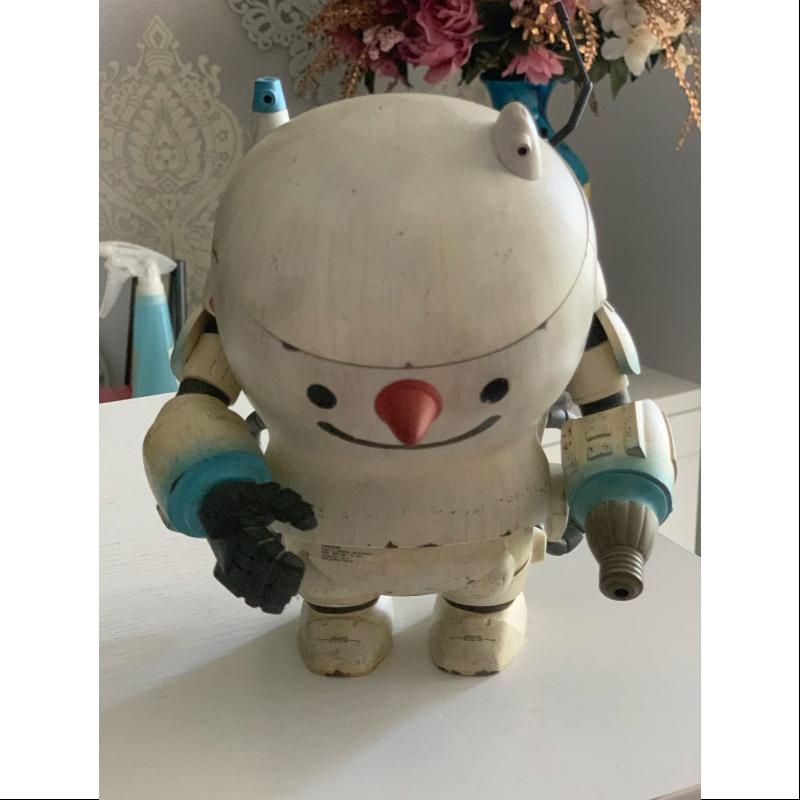 Labubu The Monsters Snowman With Mini Labubu Pilot Ver.2.0 LIMITED Edition Collectible Figure - Perfect for Display, Gifts & Pop Culture Enthusiasts