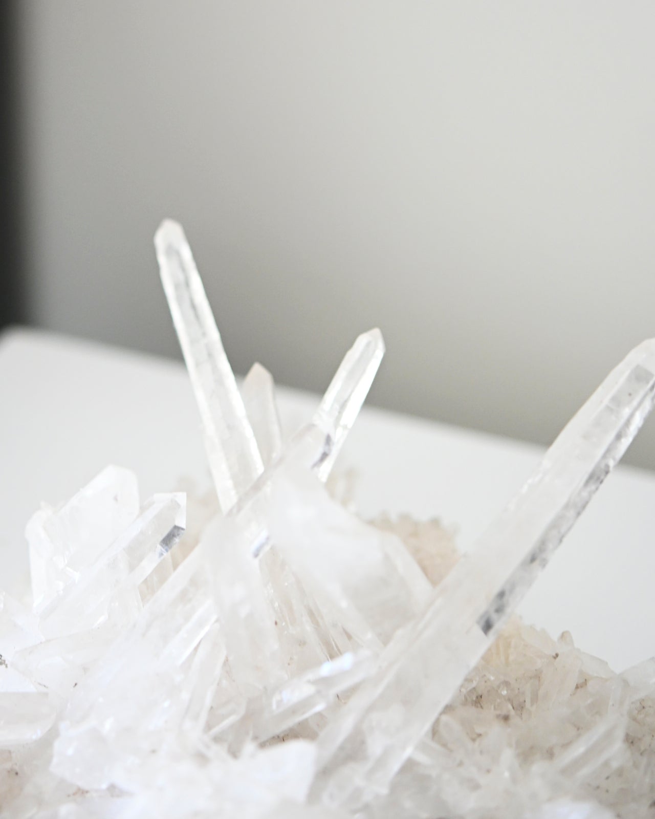Natural Diamantina Laser Quartz Cluster - 3.5lbs Raw Healing Crystal Specimen for Meditation, Reiki, Energy Work & Home Decor
