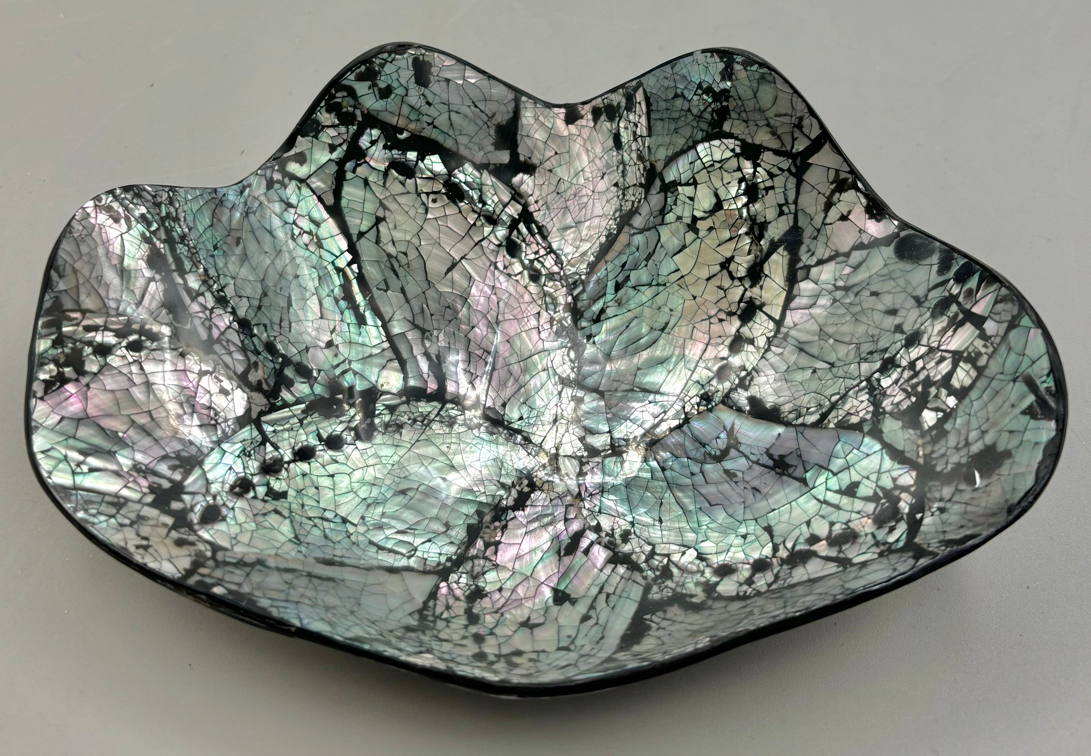 Handcrafted Abalone Shell Decorative Dish - Elegant Home Decor for Centerpieces, Jewelry Holder & Bathroom Accessories