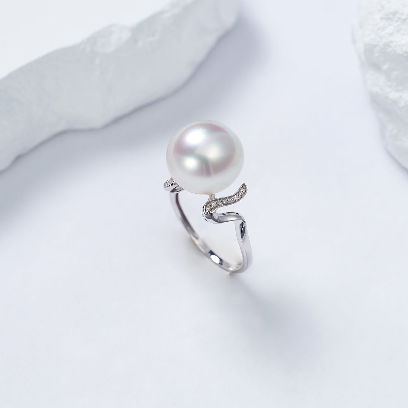 18K Gold Diamond & Australian White South Sea Pearl Ring KR00078 - Elegant Bridal Jewelry, Anniversary Gift for Her, Luxury Engagement Ring