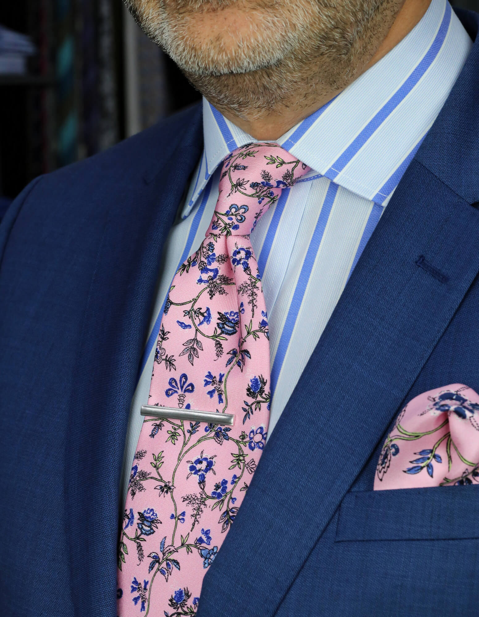 DÉCLIC Staveley Floral Pocket Square for Men - Elegant Pink Silk Handkerchief for Weddings, Suits & Formal Events