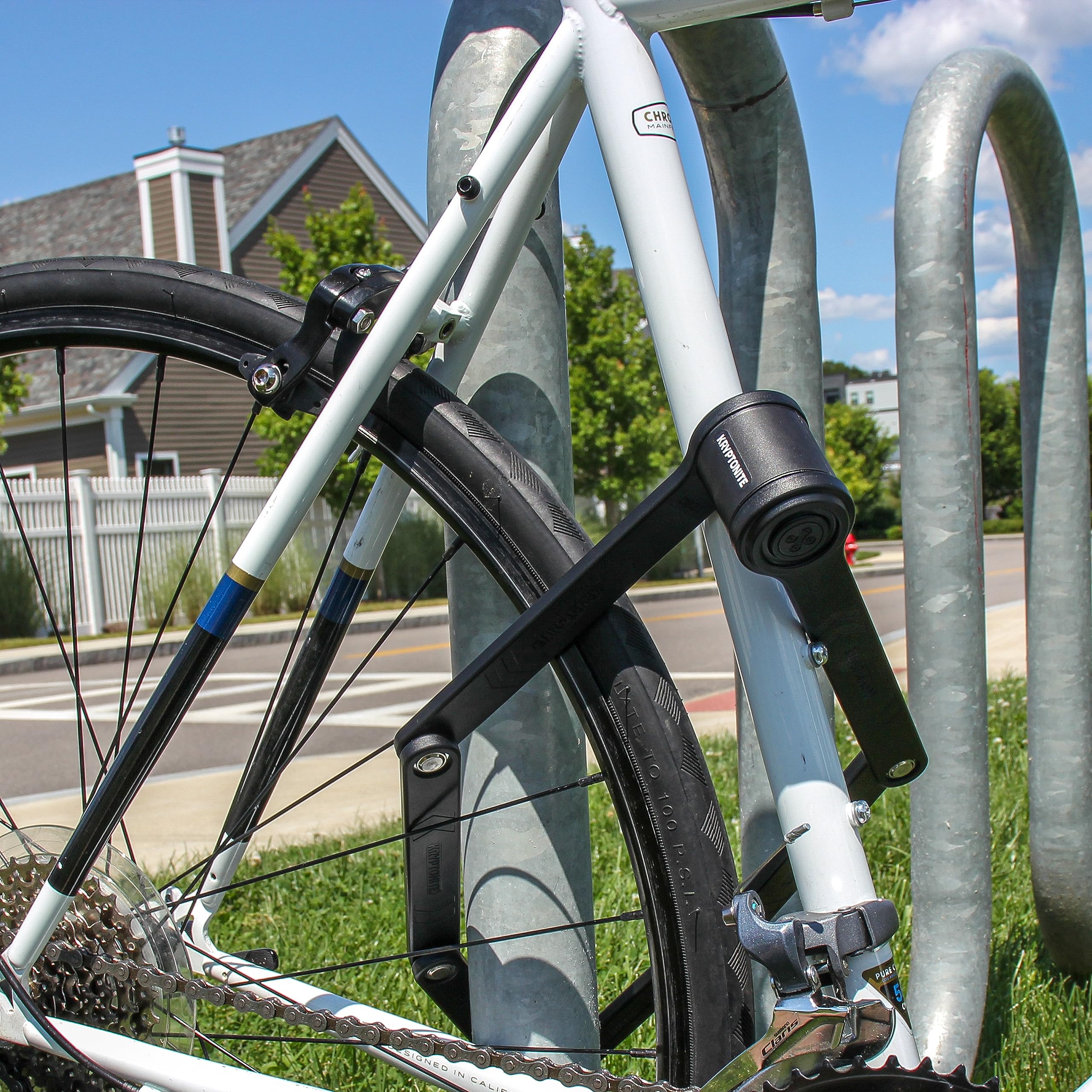 Kryptonite Keeper Folding Bike Lock - 2.75FT/3.25FT Compact Lightweight High Security Anti-Theft Bicycle Lock with 2 Keys & Mount | Perfect for E-Bikes, Scooters, Road & Mountain Bikes | Ideal for Urban Commuting, Bike Parking & Outdoor Adventures