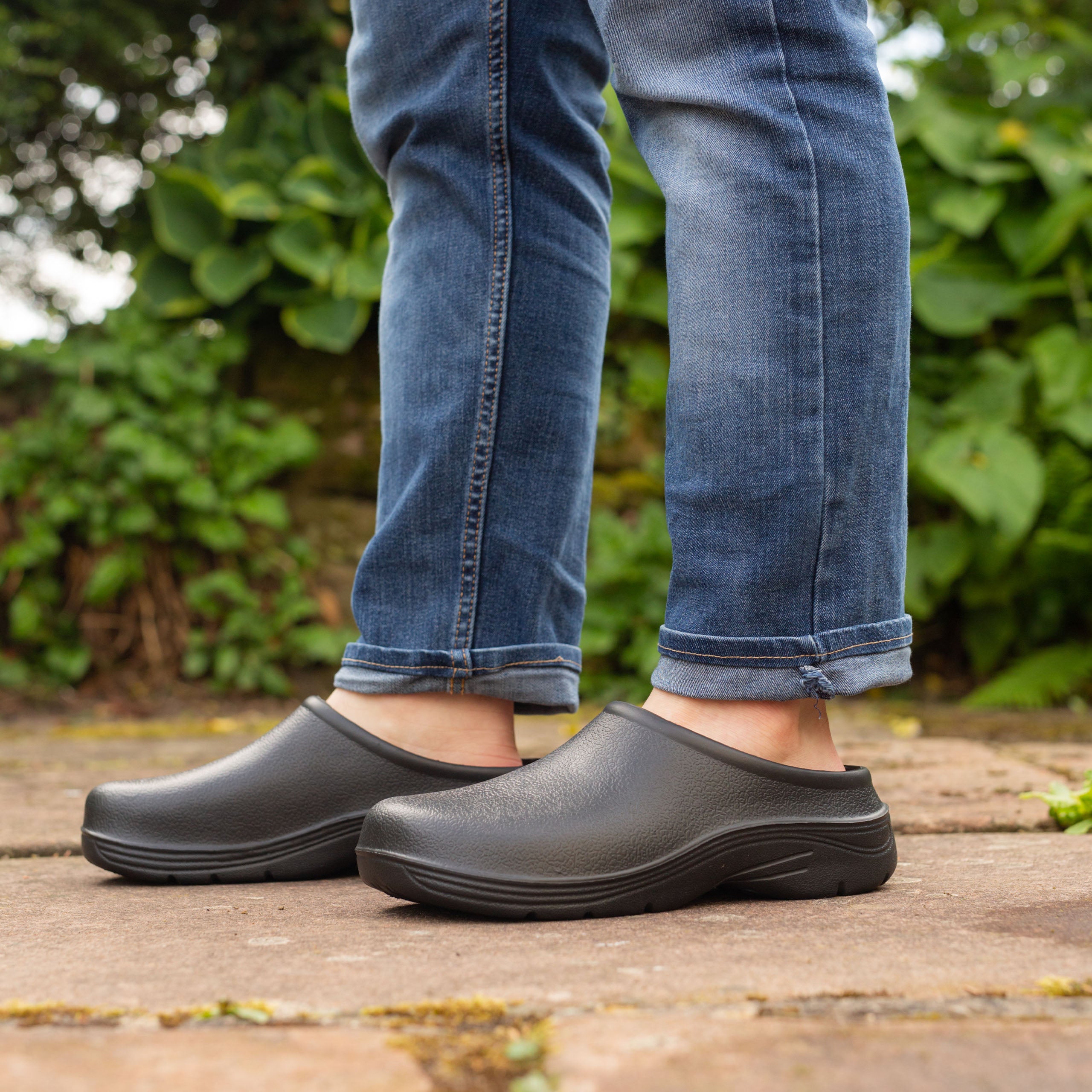 Men's Lorton Garden & Work Clogs - Comfortable Slip-Resistant Outdoor Shoes for Gardening, Landscaping & Yard Work