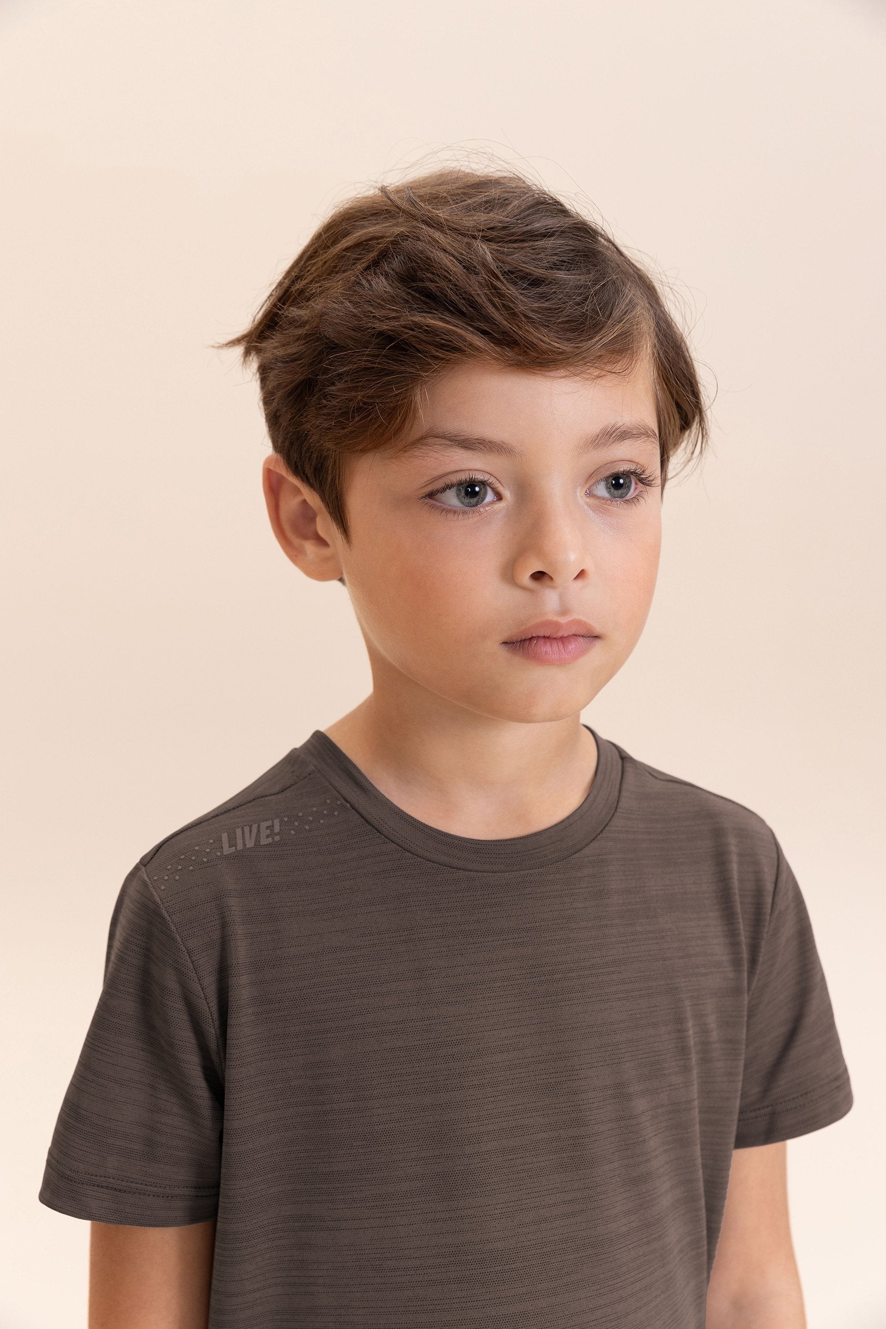 Comfy LIVE! Kids Skin T-Shirt - Soft & Breathable Cotton Tee for Boys & Girls - Perfect for Playtime, School & Everyday Wear