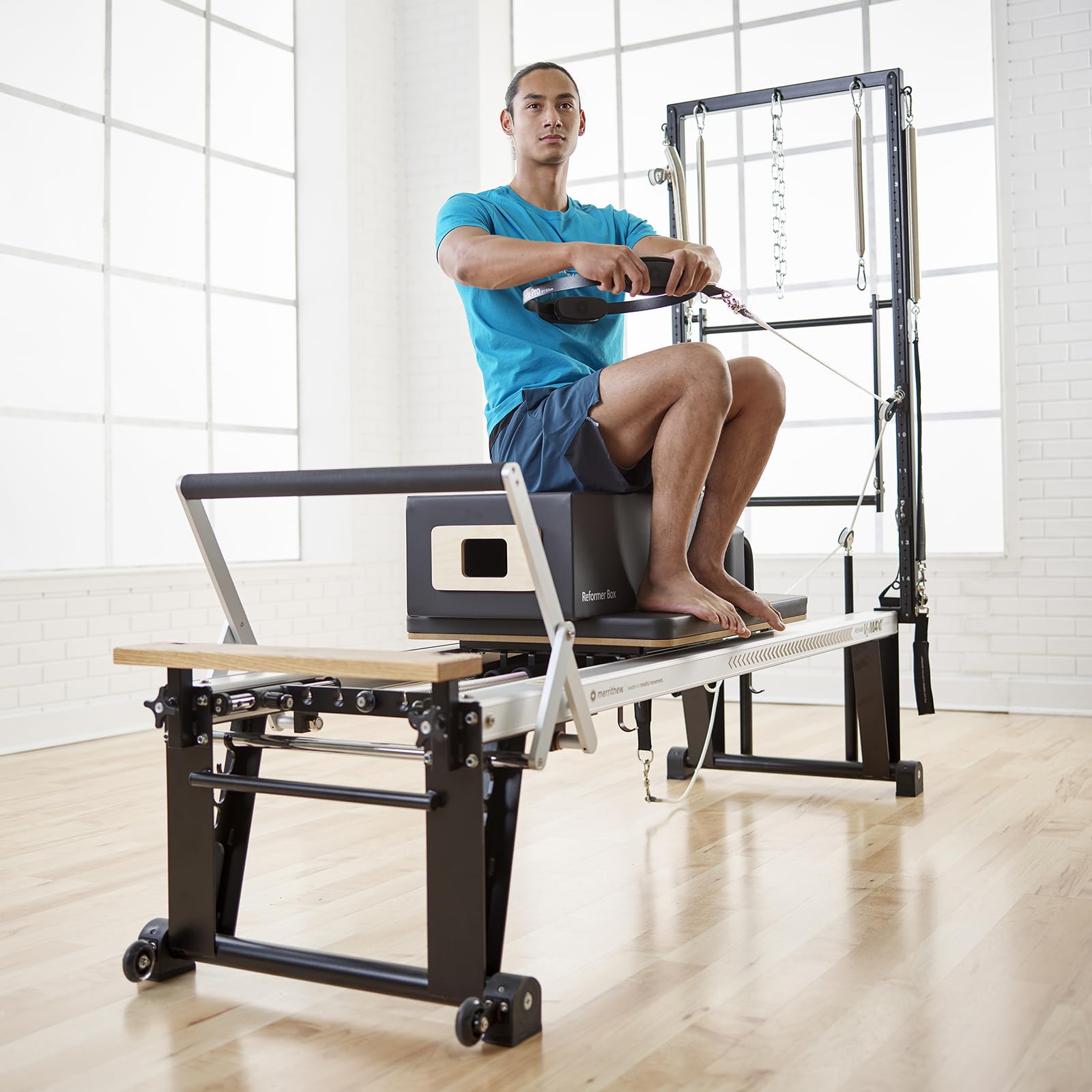 STOTT PILATES Reformer Box with Adjustable Footstrap - Premium Pilates Equipment for Home & Studio Workouts - Perfect for Strength Training, Flexibility & Rehabilitation Exercises