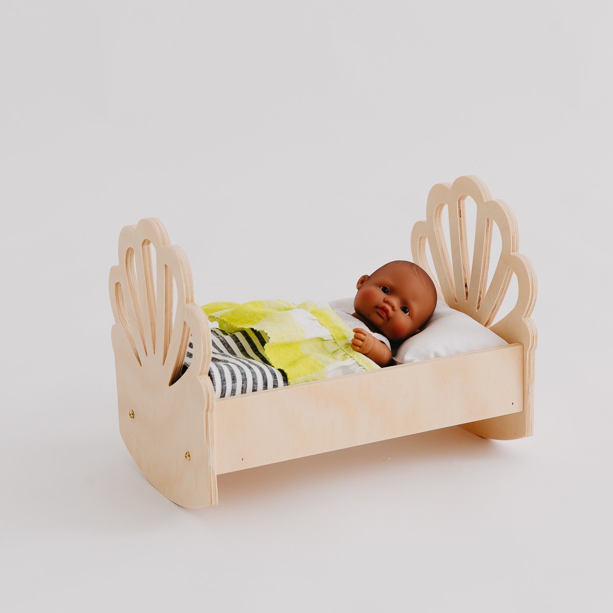 Shell Dolls Rocking Cradle - Wooden Baby Doll Bassinet for Pretend Play & Nursery Decor | Perfect for Toddlers' Imaginative Play & Kids Bedroom Decoration