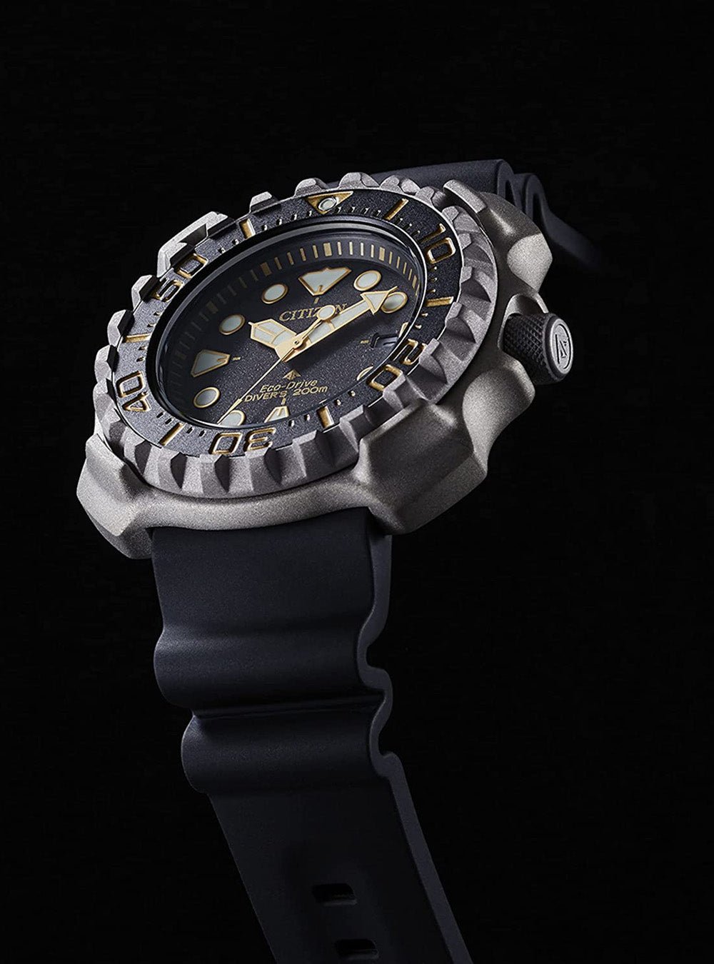 CITIZEN ProMaster Marine BN0220-16E Dive Watch with Japanese Automatic Movement - Perfect for Scuba Diving, Water Sports & Outdoor Adventures