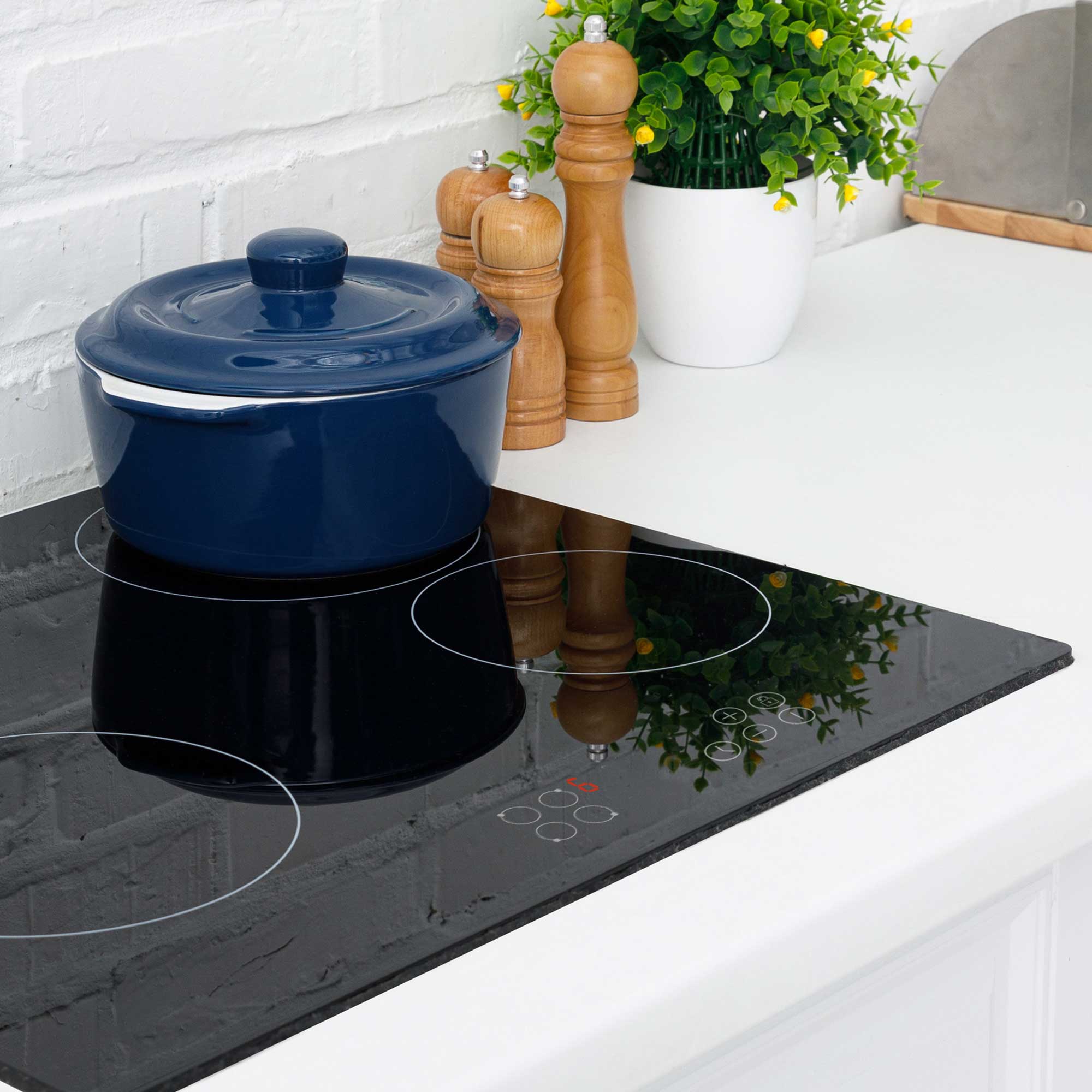 Baridi 4-Zone Ceramic Hob with 5-Function Fan Assisted Oven & Angled Cooker Hood Bundle - DH186 | Perfect for Modern Kitchens, Baking, Roasting & Family Cooking