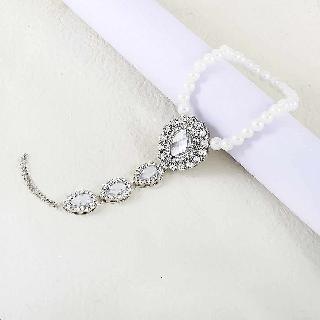 Bohemian Rhinestone Pearl Anklet Chain Bracelet Toe Ring Jewelry for Women | D0571 | Perfect for Beach, Summer Outfits and Boho Fashion Accessories