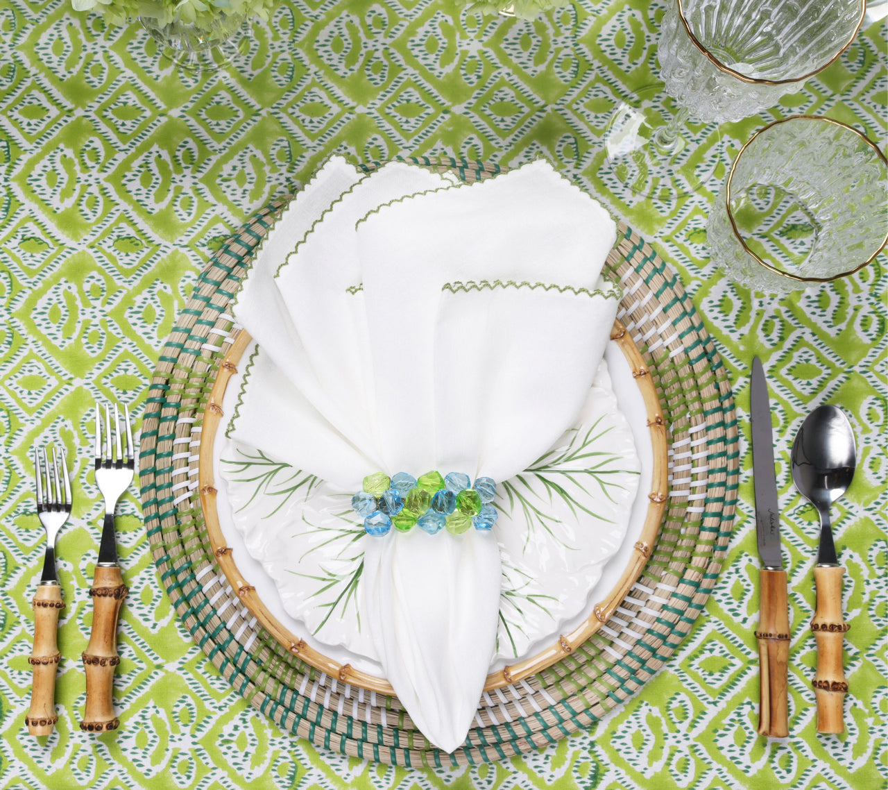 Majorelle Placemats Set of 4 - Waterproof & Heat Resistant Round Table Mats for Dining, Kitchen, Party & Outdoor Use