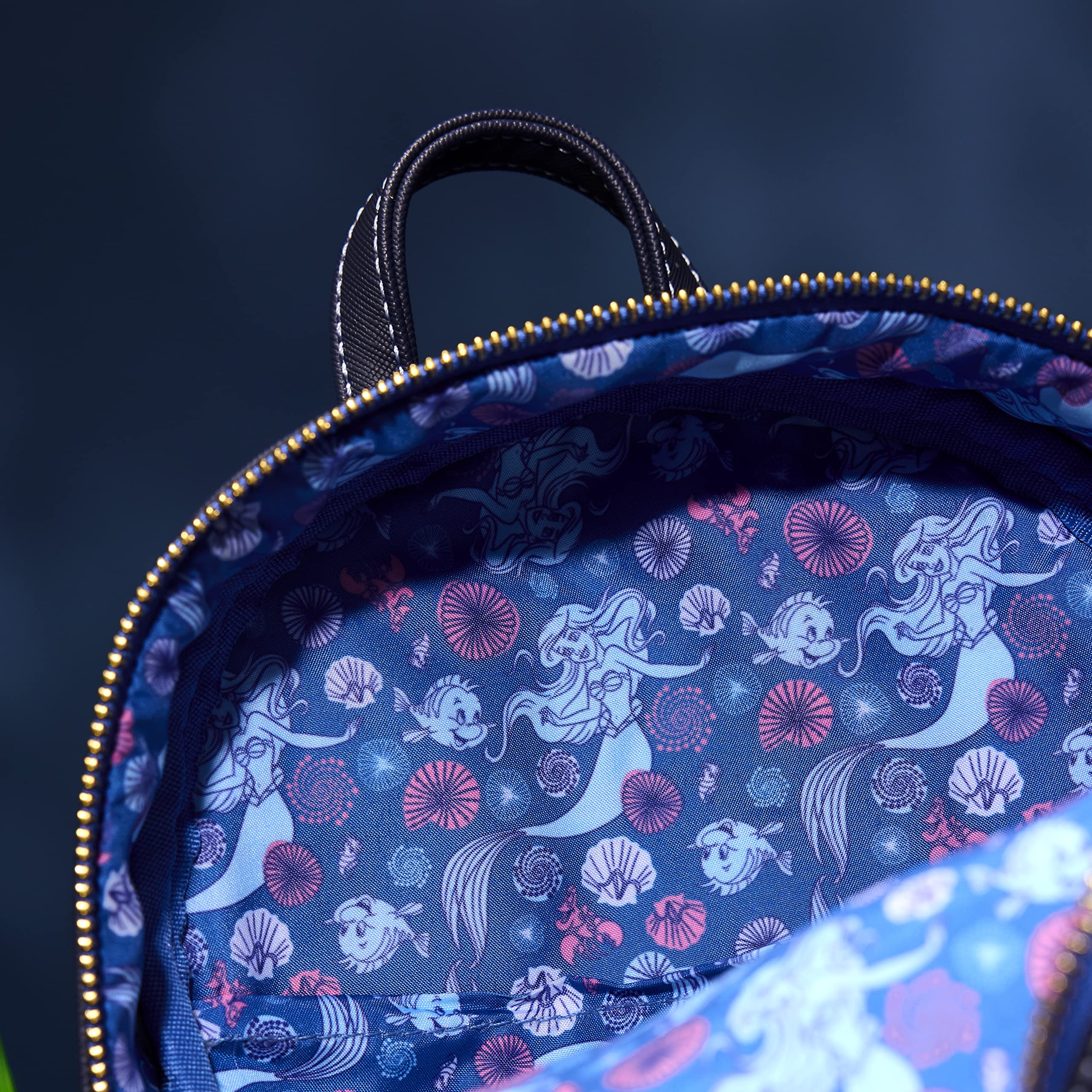 **Loungefly Disney Little Mermaid Backpack - Cute Collectible Disney Princess Bag for Women, Men, Girls & Boys - Official Merchandise & Perfect Gift for Movie Fans - Ideal for Cosplay, Travel & School**