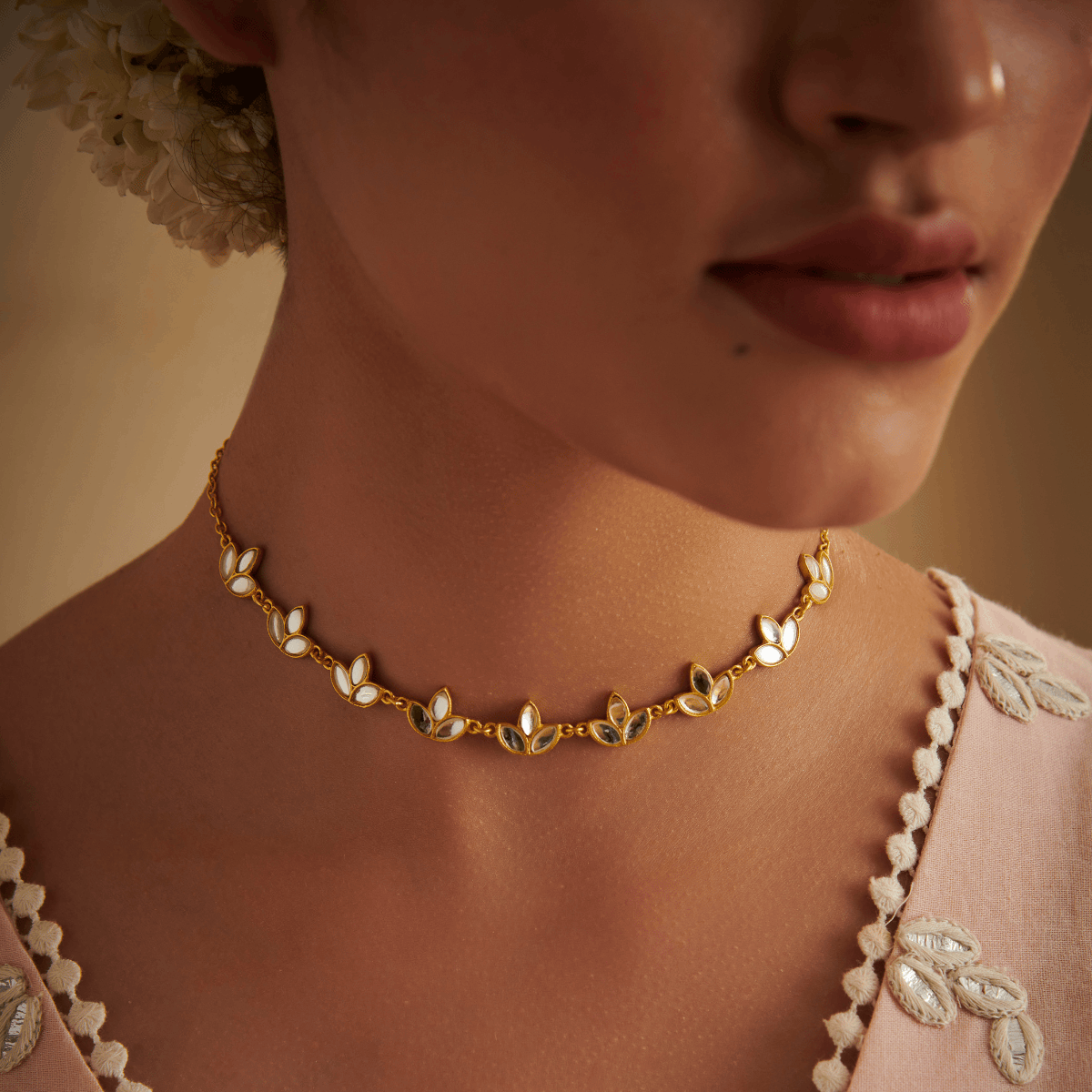 Divine Nectar Sterling Silver Choker Necklace & Stud Earrings Set - Elegant Jewelry Gift for Women, Perfect for Date Night, Wedding & Special Occasions