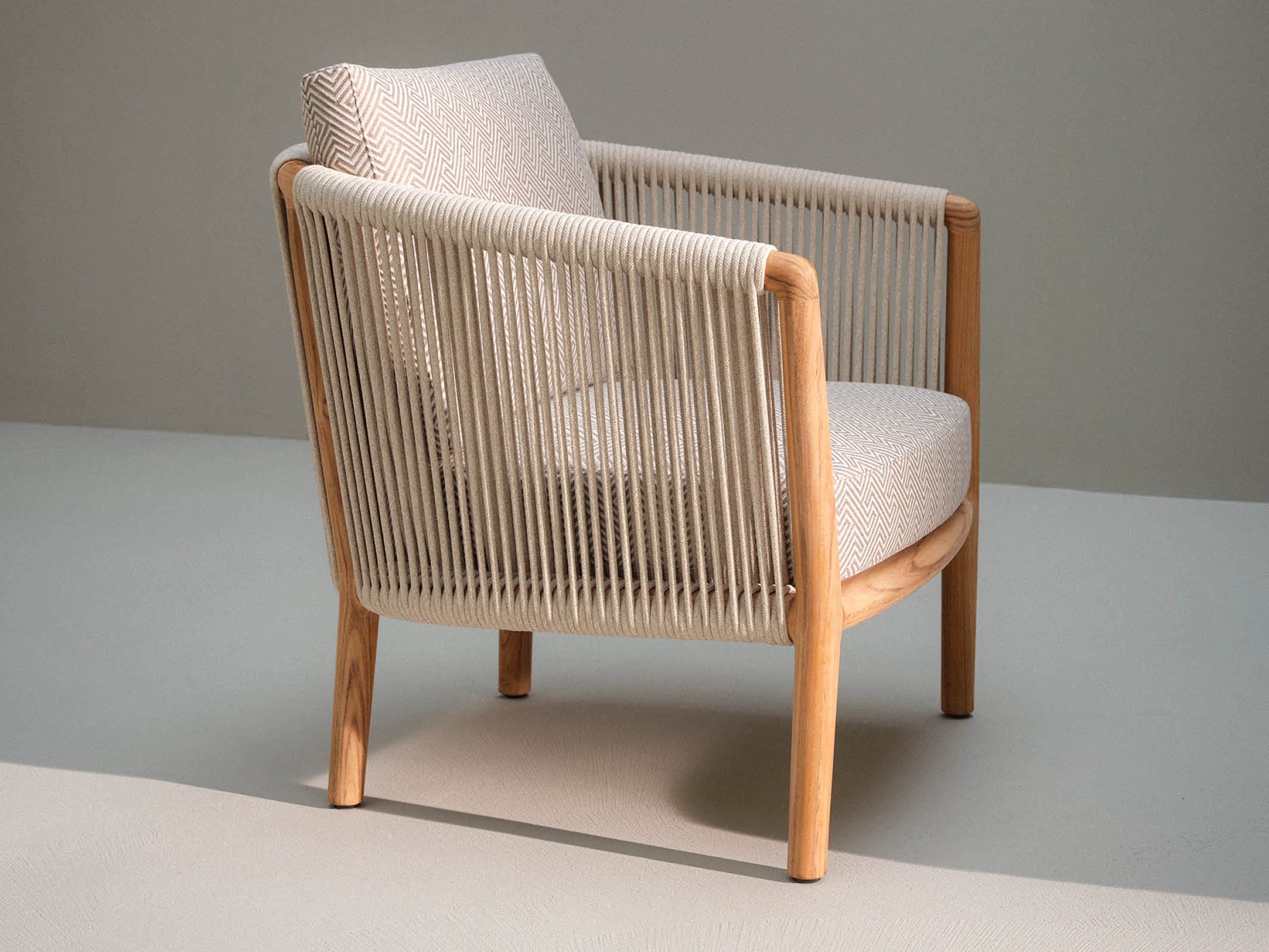 Boboli Chair - Modern Comfortable Home & Office Seating for Living Room, Bedroom, and Workspace