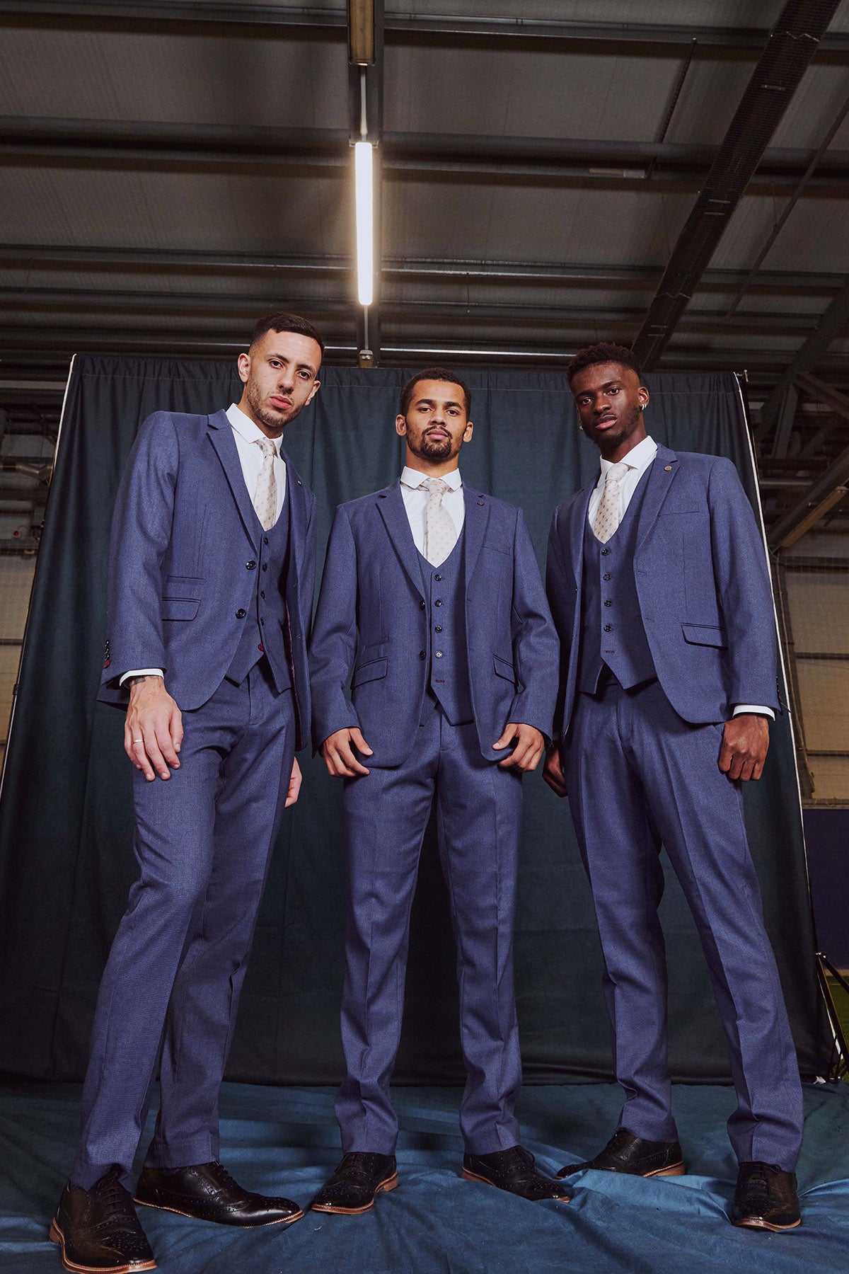 Everton Collection | ASHLEY Navy Blue 3-Piece Suit for Men - Perfect for Weddings, Business Meetings & Formal Events