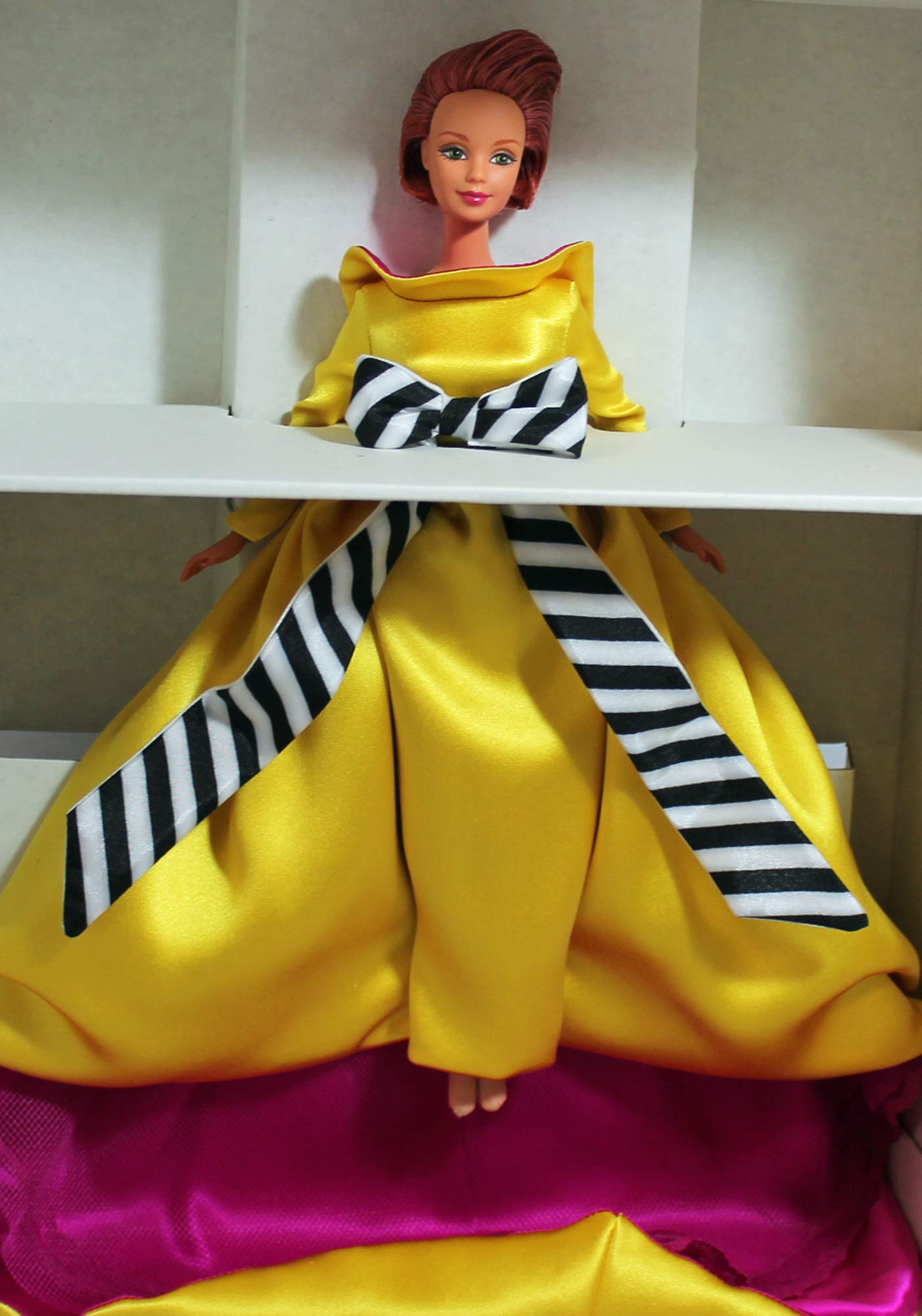 Barbie Bill Blass Limited Edition Collector Doll - Exclusive Fashion Doll for Display & Gifts | Perfect for Barbie Collectors, Fashion Enthusiasts & Special Occasions