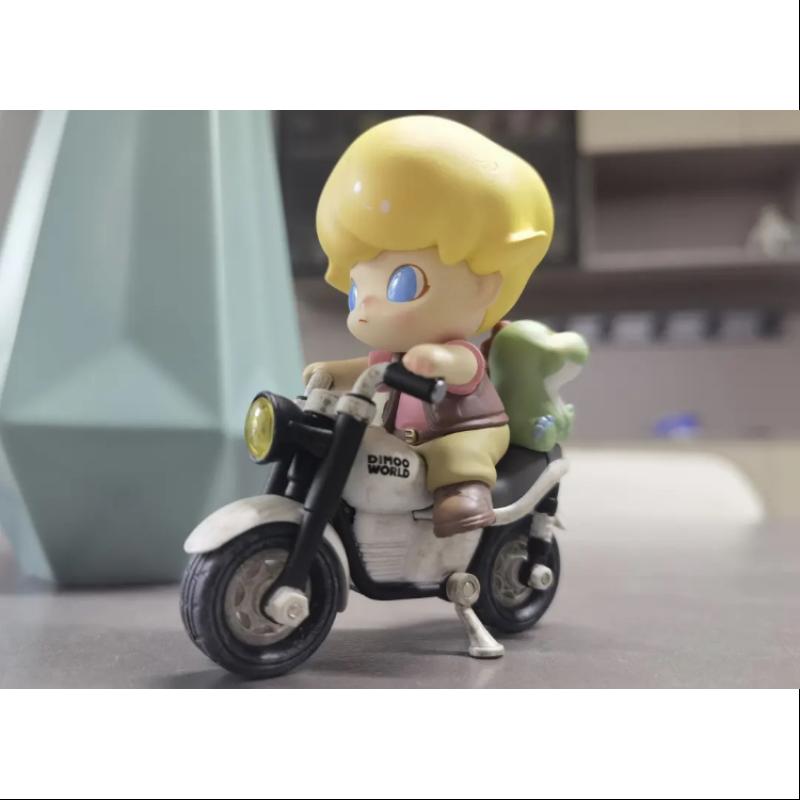DIMOO Jurassic World Run Limited Edition Collectible Figure - Perfect for Display, Gifts & Jurassic World Fans