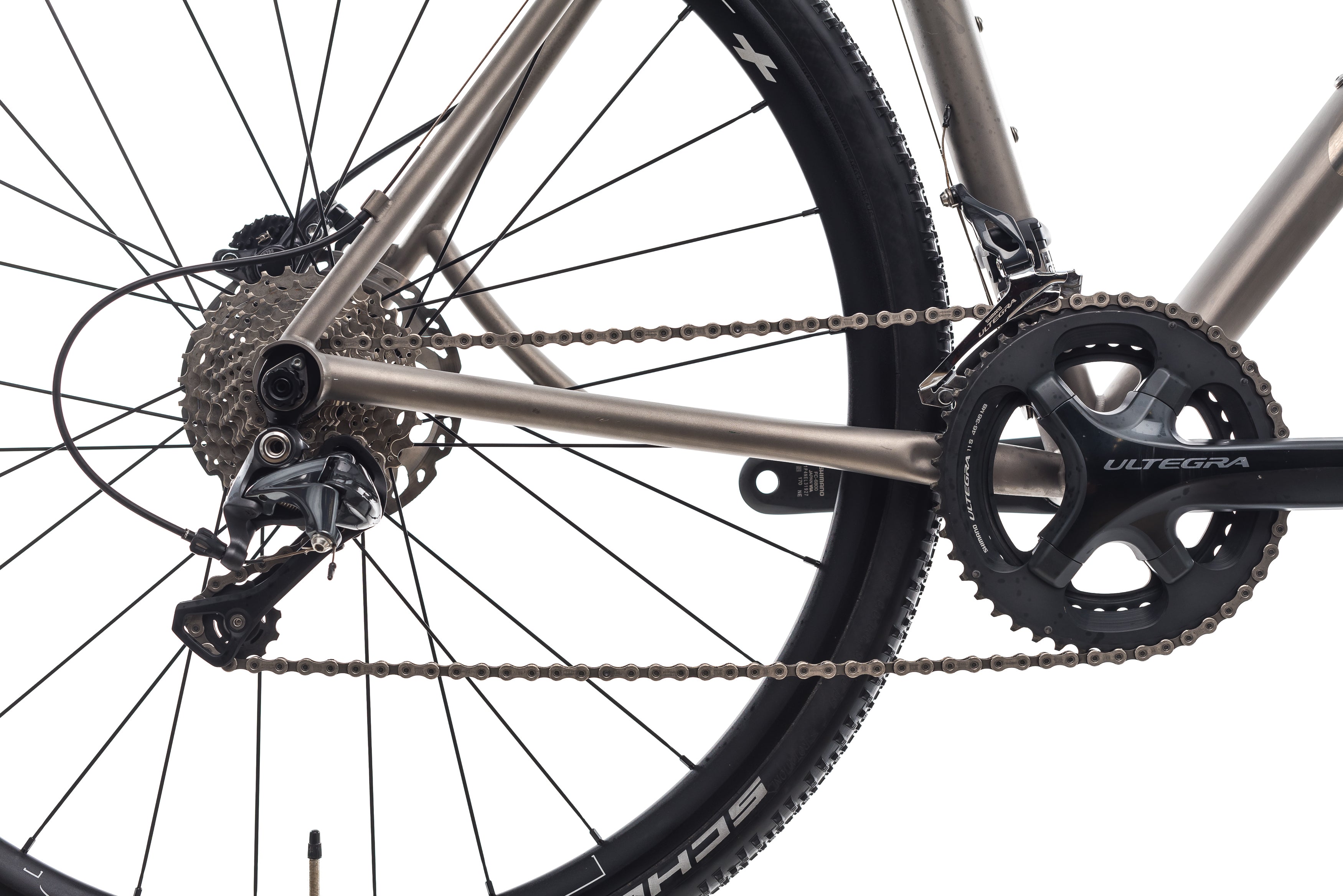 Alchemy Chiron 52cm Road Bike - Lightweight Carbon Frame, Shimano 105 Groupset (2016 Model) | Perfect for Commuting, Road Racing & Fitness Cycling