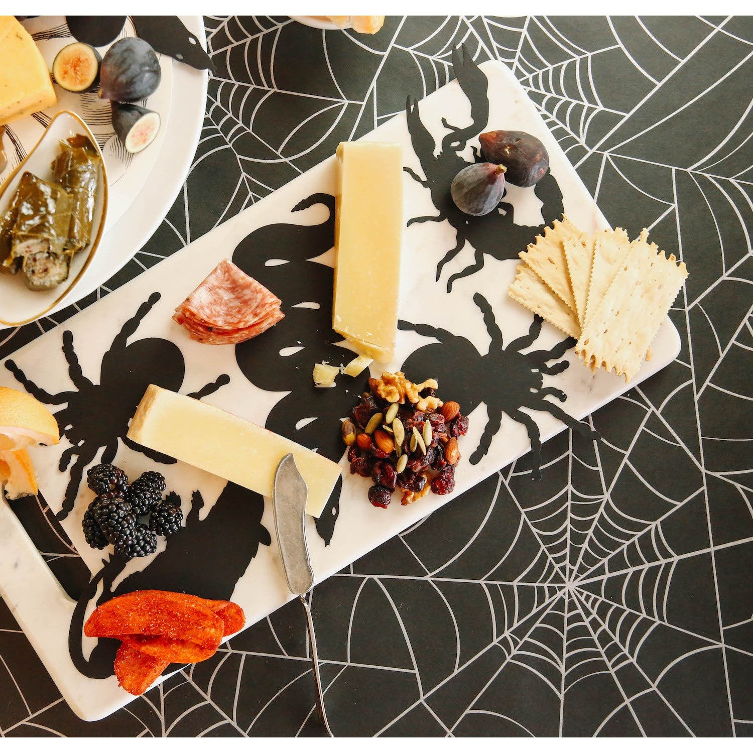 Creepy Crawly Serving Confetti - Halloween Party Decorations & Spooky Themed Table Scatter for Birthday Celebrations