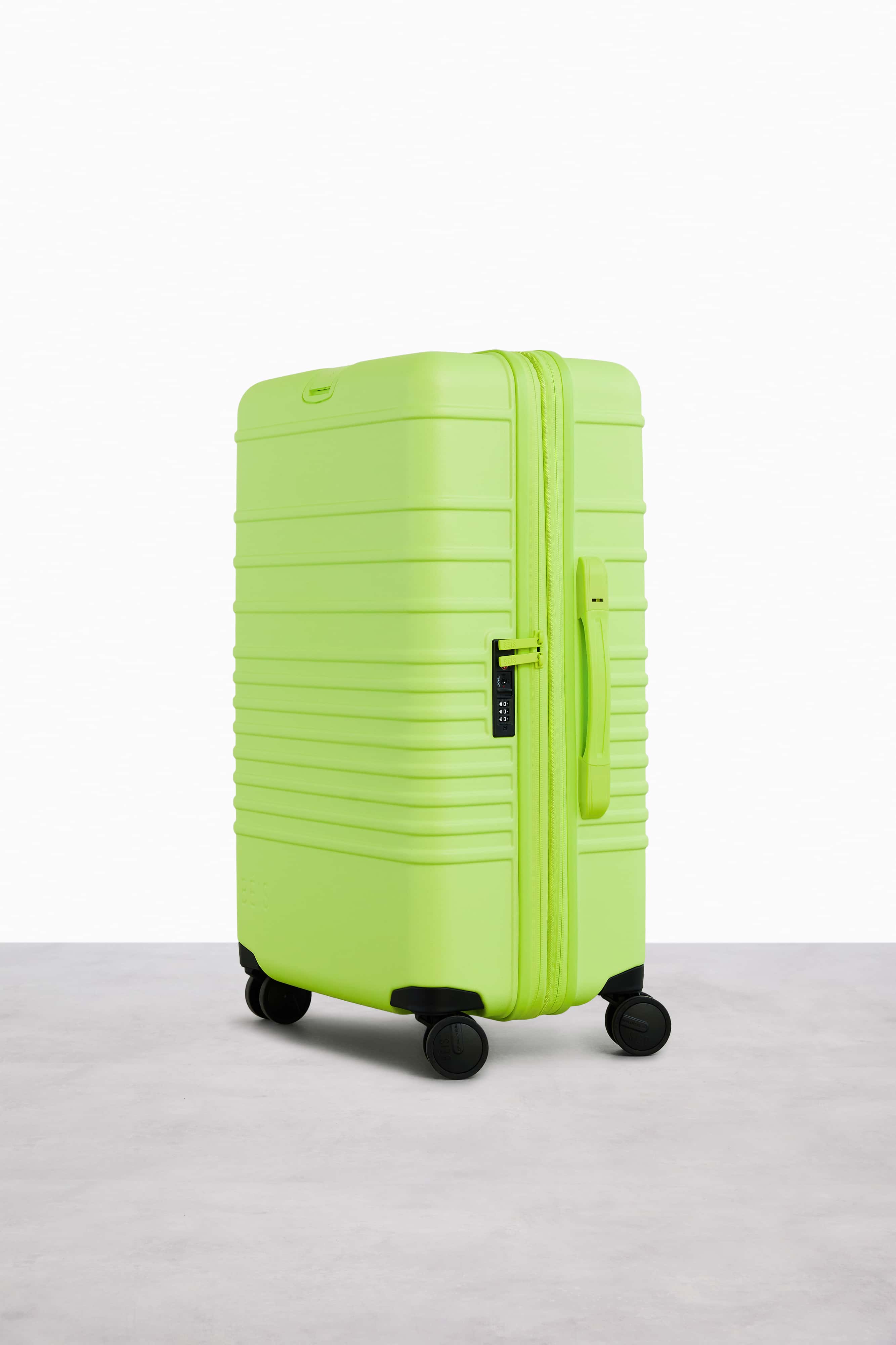 Citron Medium Check-In Roller Luggage - Perfect for Air Travel, Business Trips & Weekend Getaways