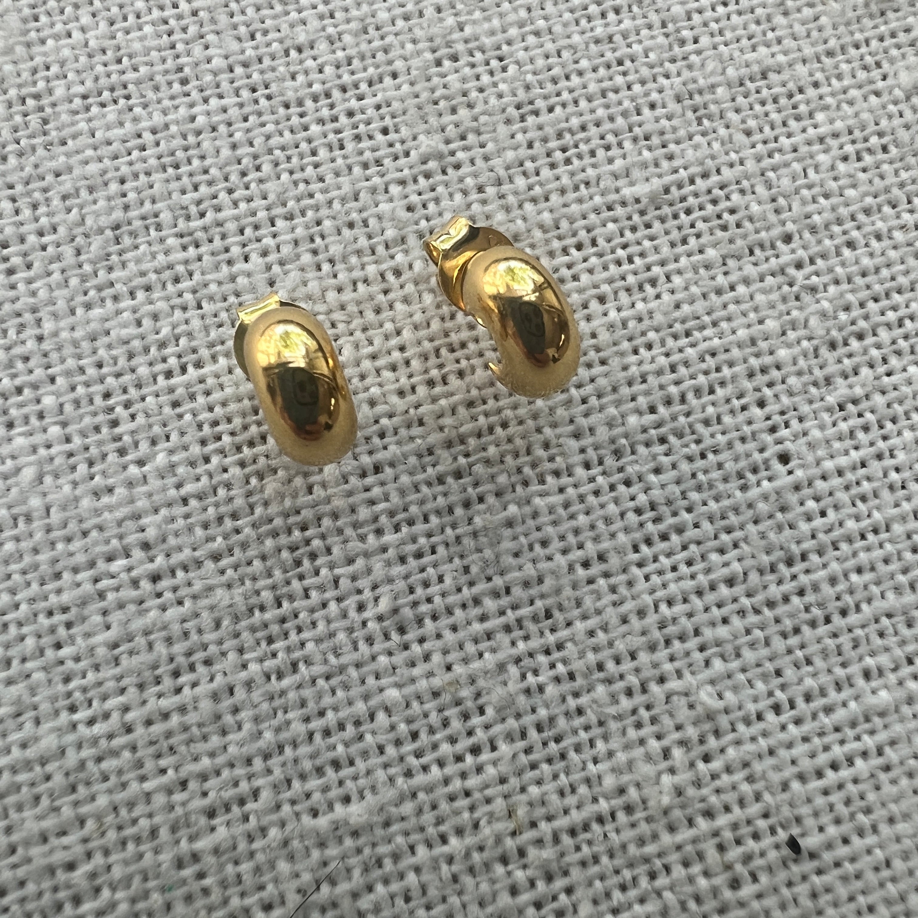 Bonvo Pebble Earrings – Minimalist Natural Stone Stud Earrings for Women | Perfect for Everyday Wear, Office, and Casual Outings