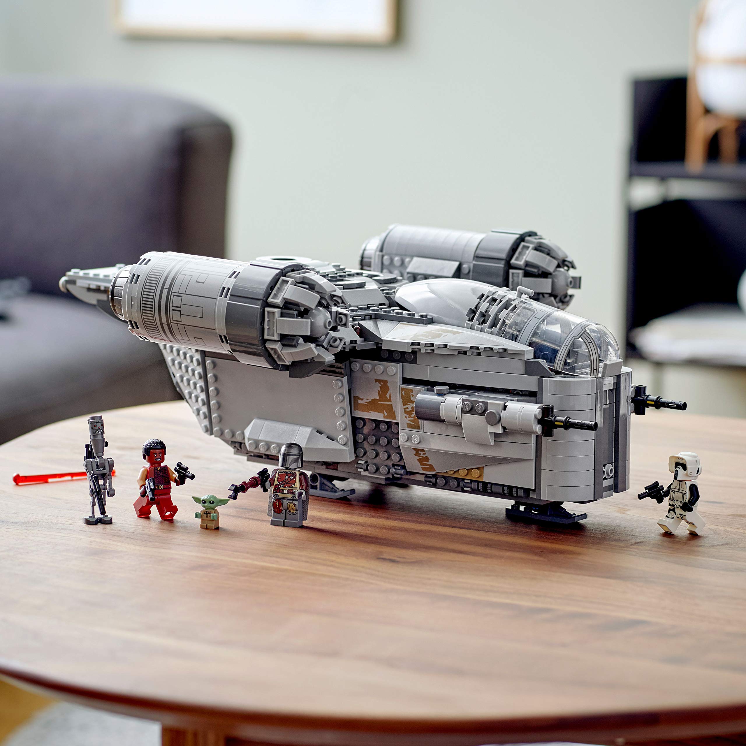 LEGO Star Wars The Razor Crest 75292 Building Kit | Mandalorian Starship Model with The Child 'Baby Yoda' Minifigure | Creative Gift for Kids, Boys & Girls | Amazon Exclusive | Space Adventure Play & Collector's Display