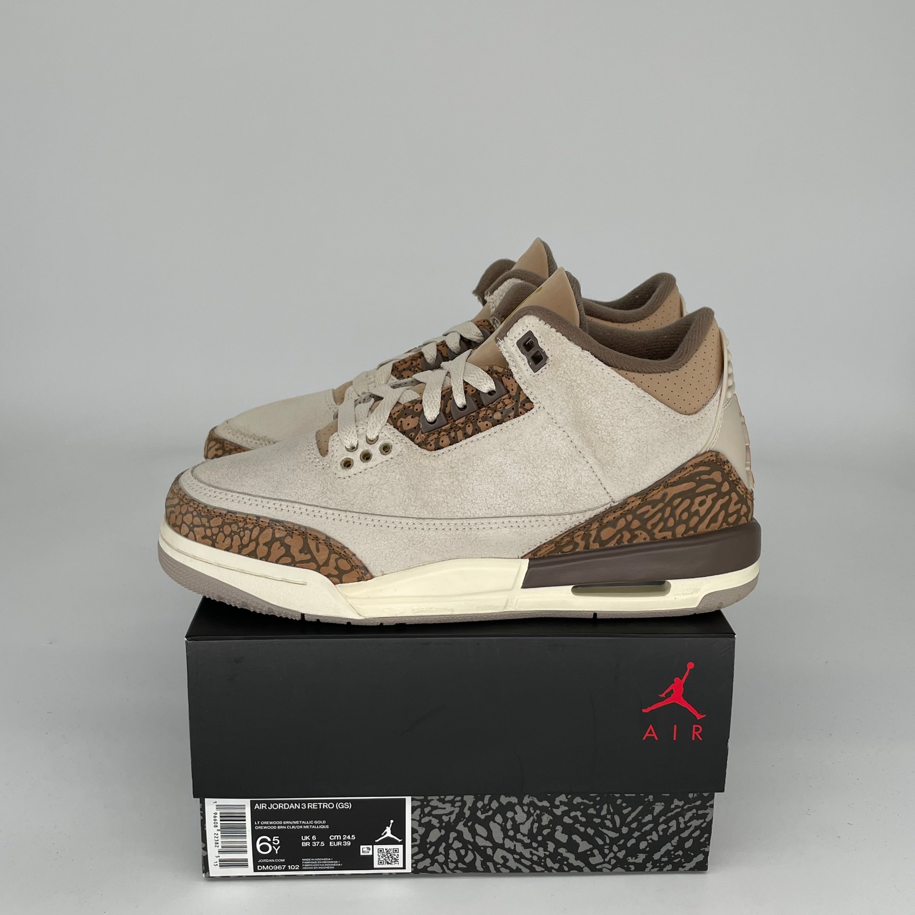 AIR JORDAN 3 PALOMINO Men's Sneakers Size 6.5Y DM0967-102 - Retro Basketball Shoes for Casual Wear & Street Style