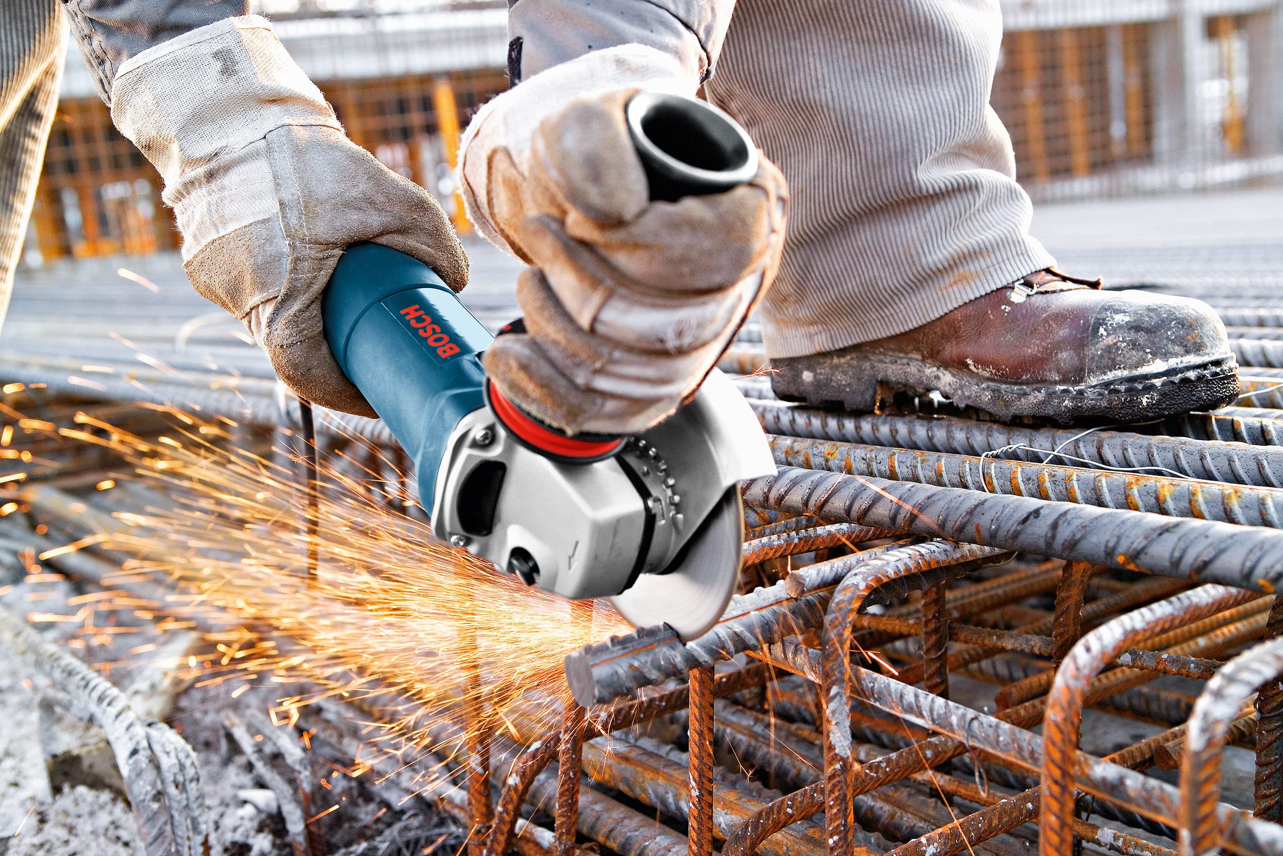 Bosch Professional 180mm Metal Cutting Disc - 3mm Thick, 22.23mm Arbor - Angle Grinder Accessory for Steel, Iron & Metalwork - Perfect for DIY Projects, Construction & Metal Fabrication